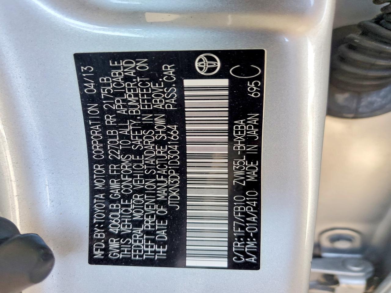 2013 Toyota Prius Plug-in Hybrid Base Silver vin: JTDKN3DP1D3041664