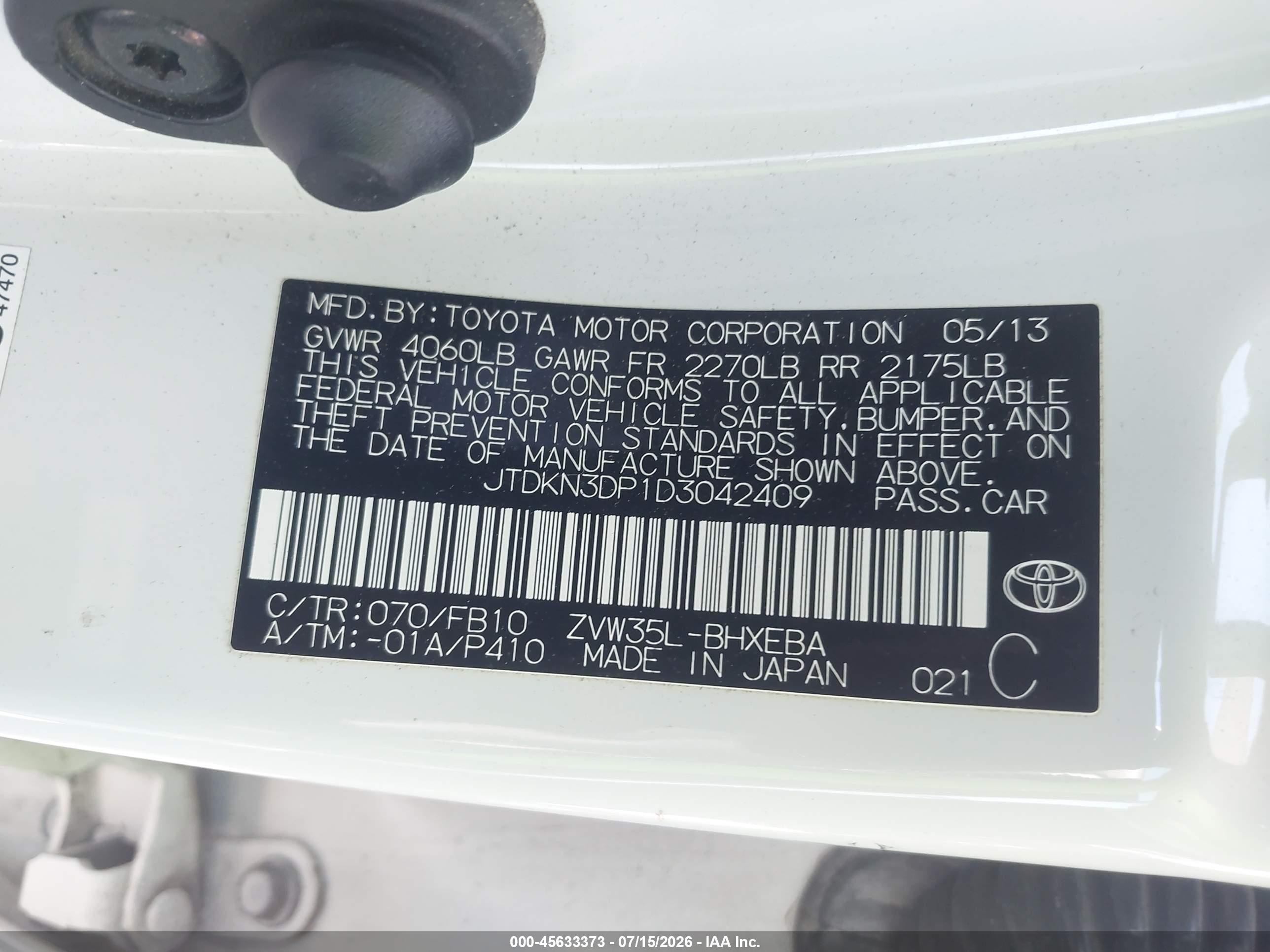 2013 Toyota Prius Plug-in   White vin: JTDKN3DP1D3042409