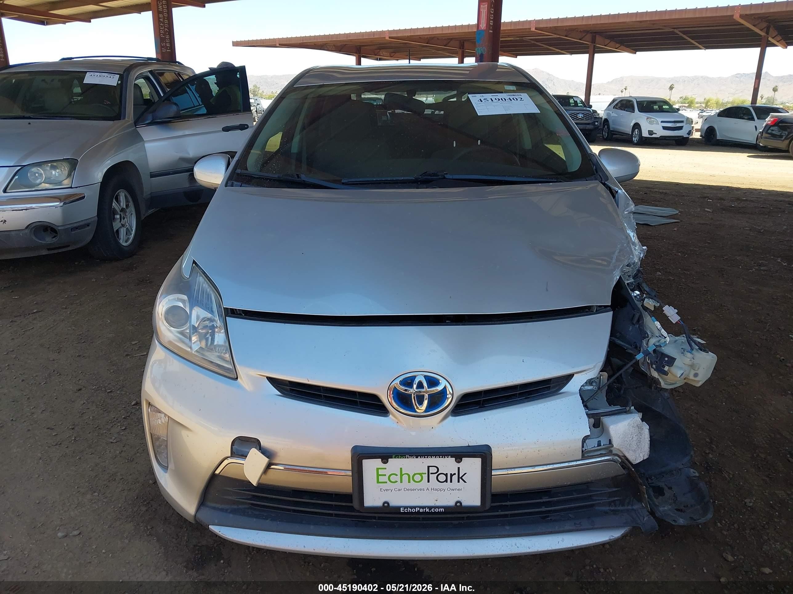2013 Toyota Prius Plug-in   Silver vin: JTDKN3DP1D3043513