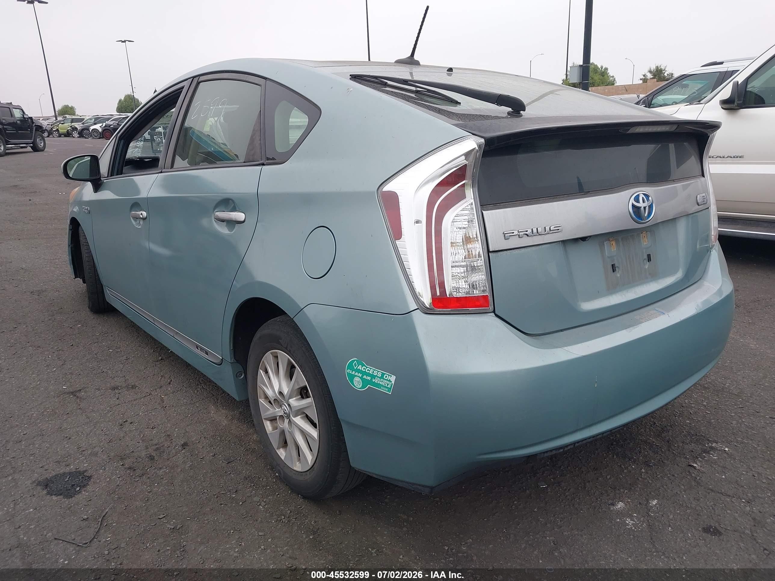 2013 Toyota Prius Plug-in Advanced Teal vin: JTDKN3DP1D3045939