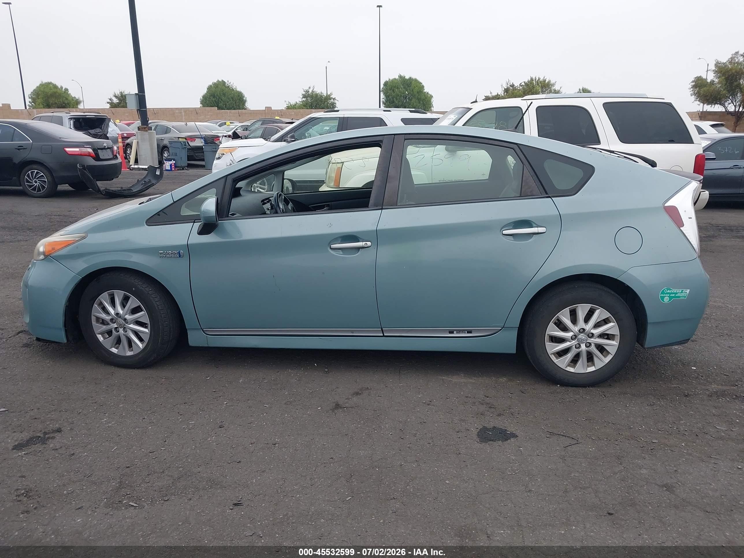 2013 Toyota Prius Plug-in Advanced Teal vin: JTDKN3DP1D3045939