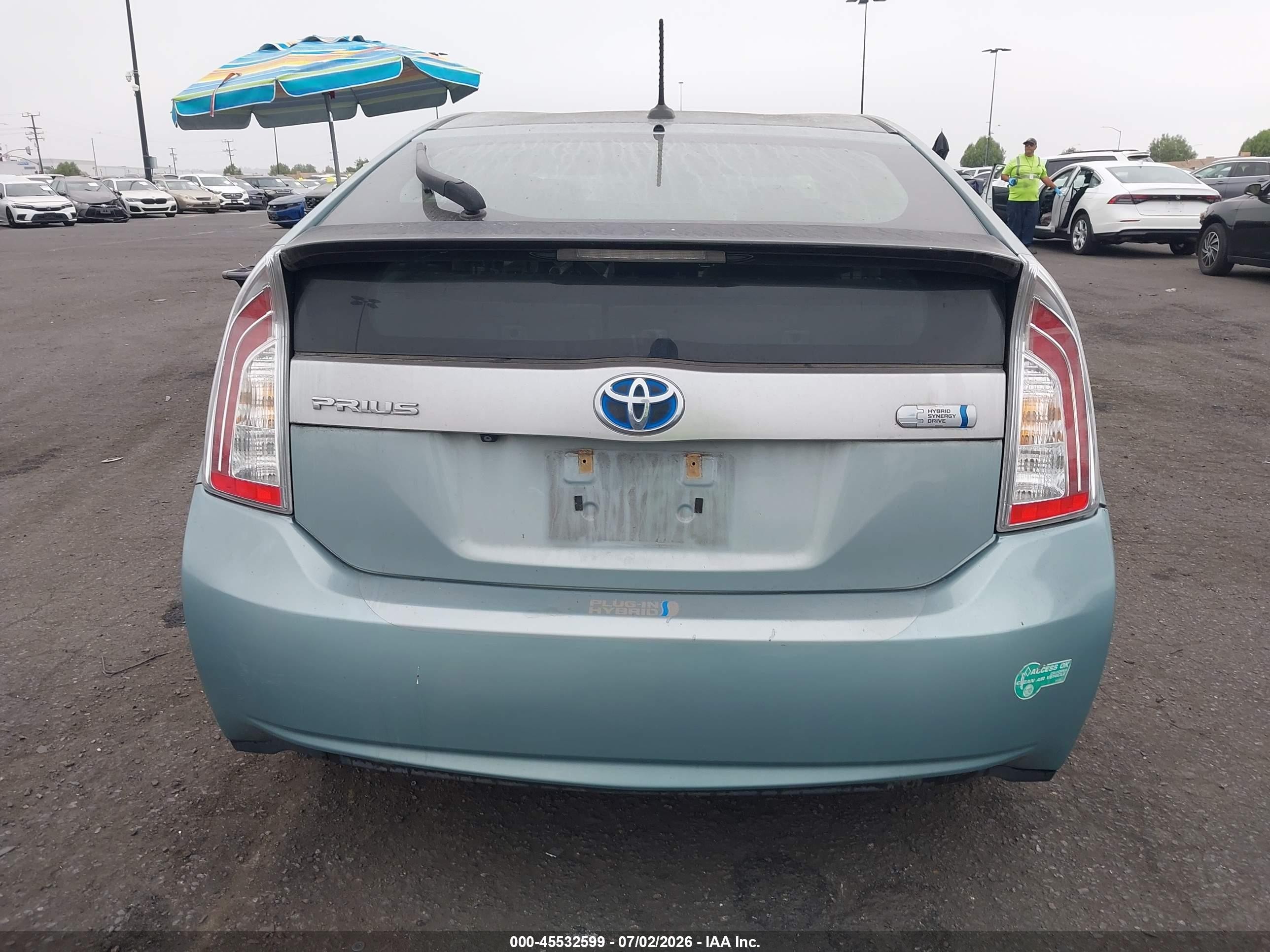 2013 Toyota Prius Plug-in Advanced Teal vin: JTDKN3DP1D3045939