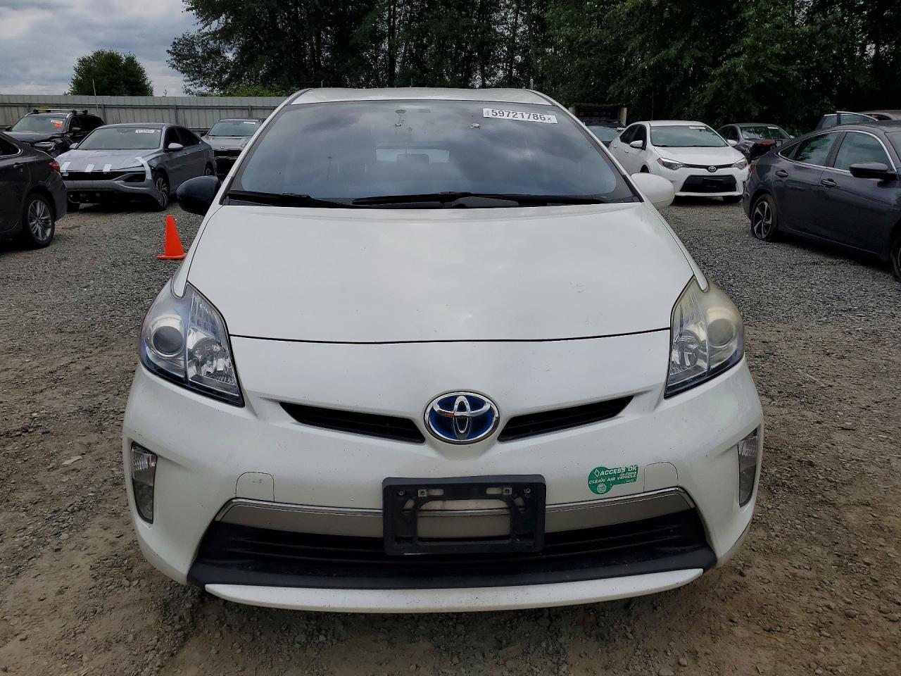 2014 Toyota Prius Plug-in Hybrid Base White vin: JTDKN3DP1E3056733