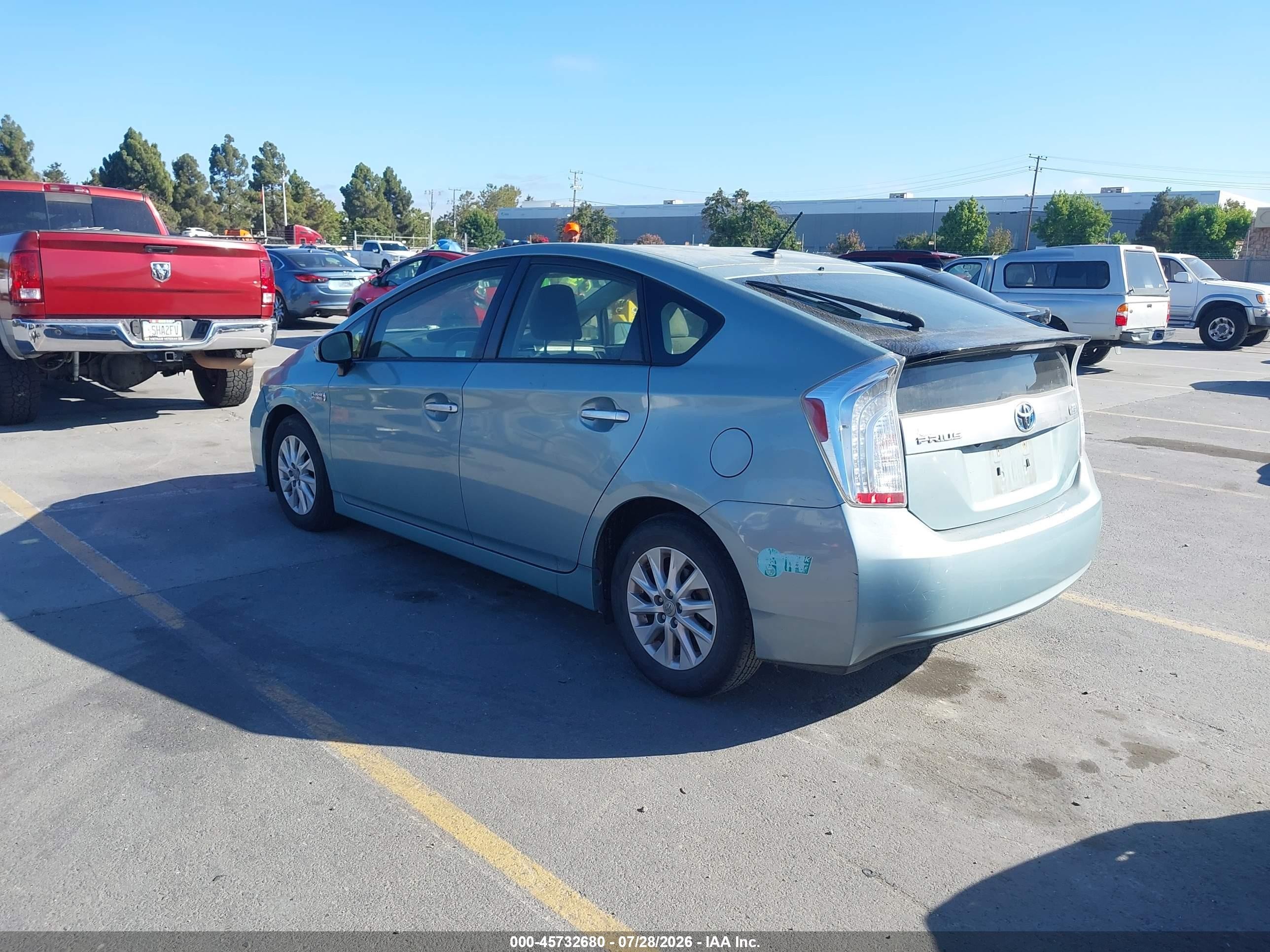 2015 Toyota Prius Plug-in Blue vin: JTDKN3DP1F3068477