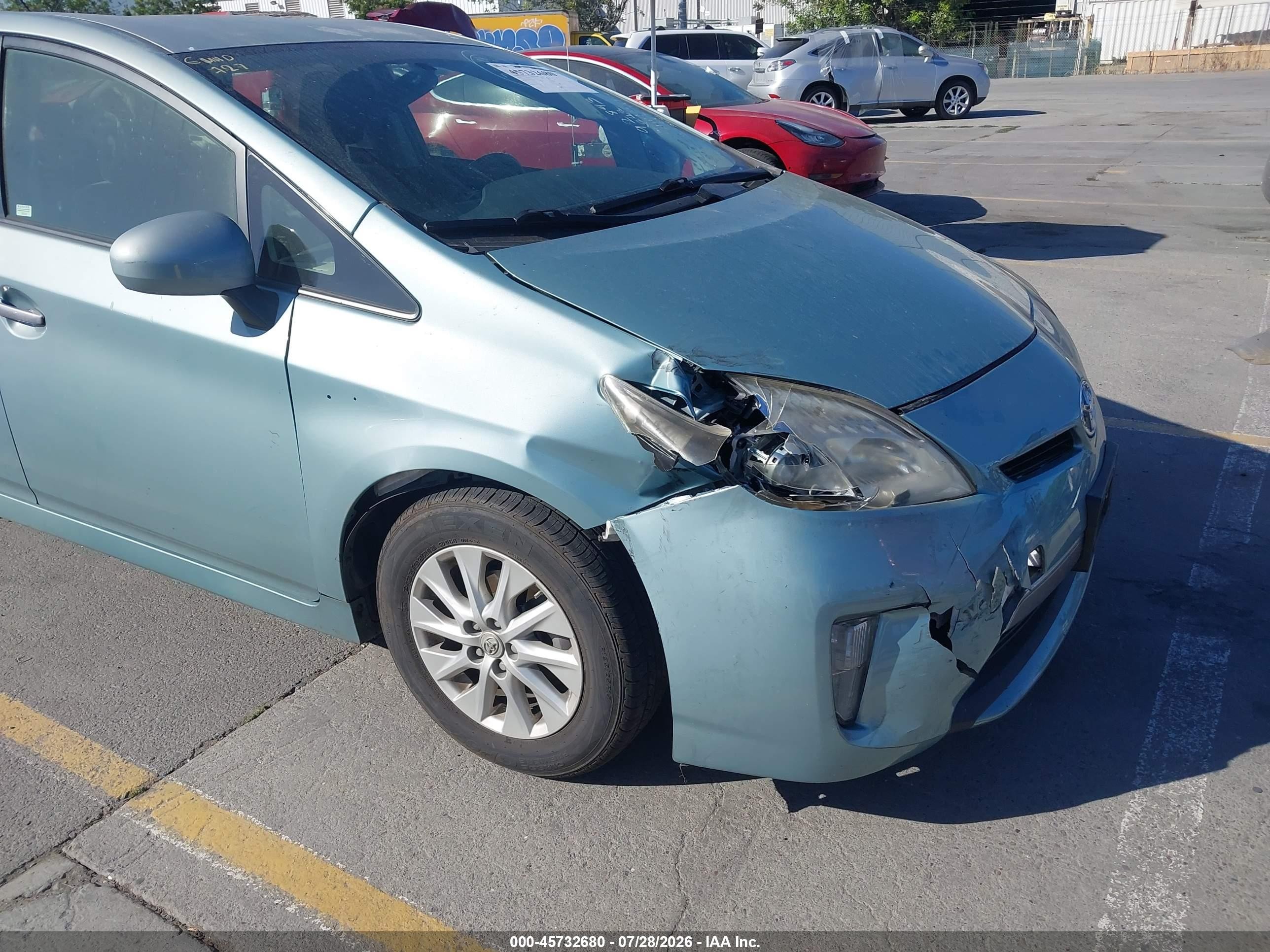 2015 Toyota Prius Plug-in Blue vin: JTDKN3DP1F3068477