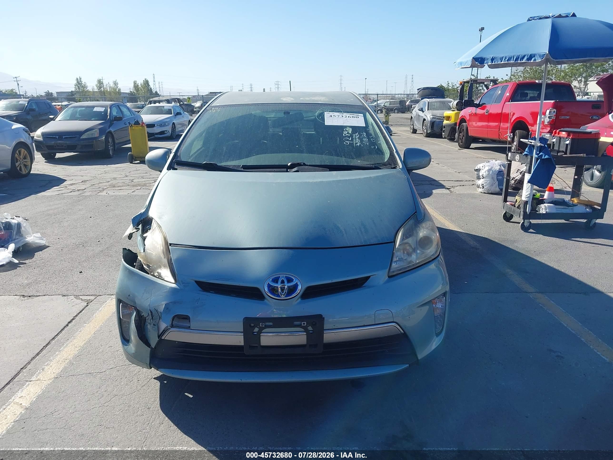 2015 Toyota Prius Plug-in Blue vin: JTDKN3DP1F3068477