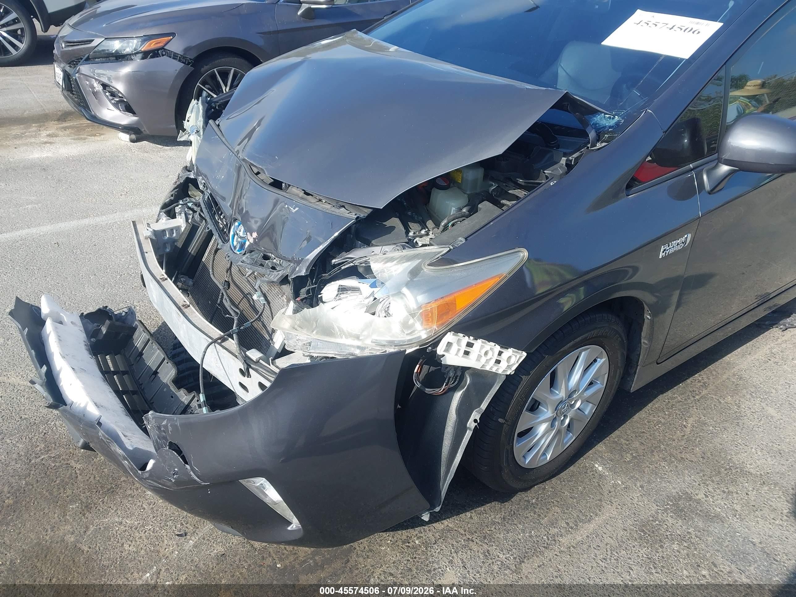 2015 Toyota Prius Plug-in Advanced Серый vin: JTDKN3DP1F3072822