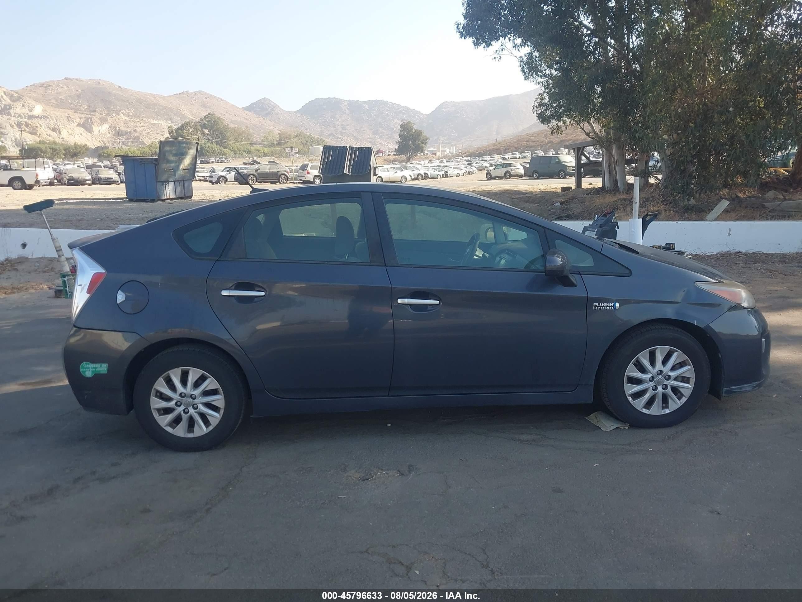 2012 Toyota Prius Plug-in   Gray vin: JTDKN3DP2C3020692