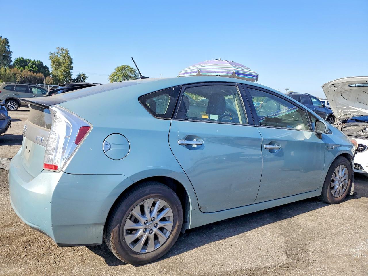 2012 Toyota Prius Plug-in Hybrid Advanced Turquoise vin: JTDKN3DP2C3023625