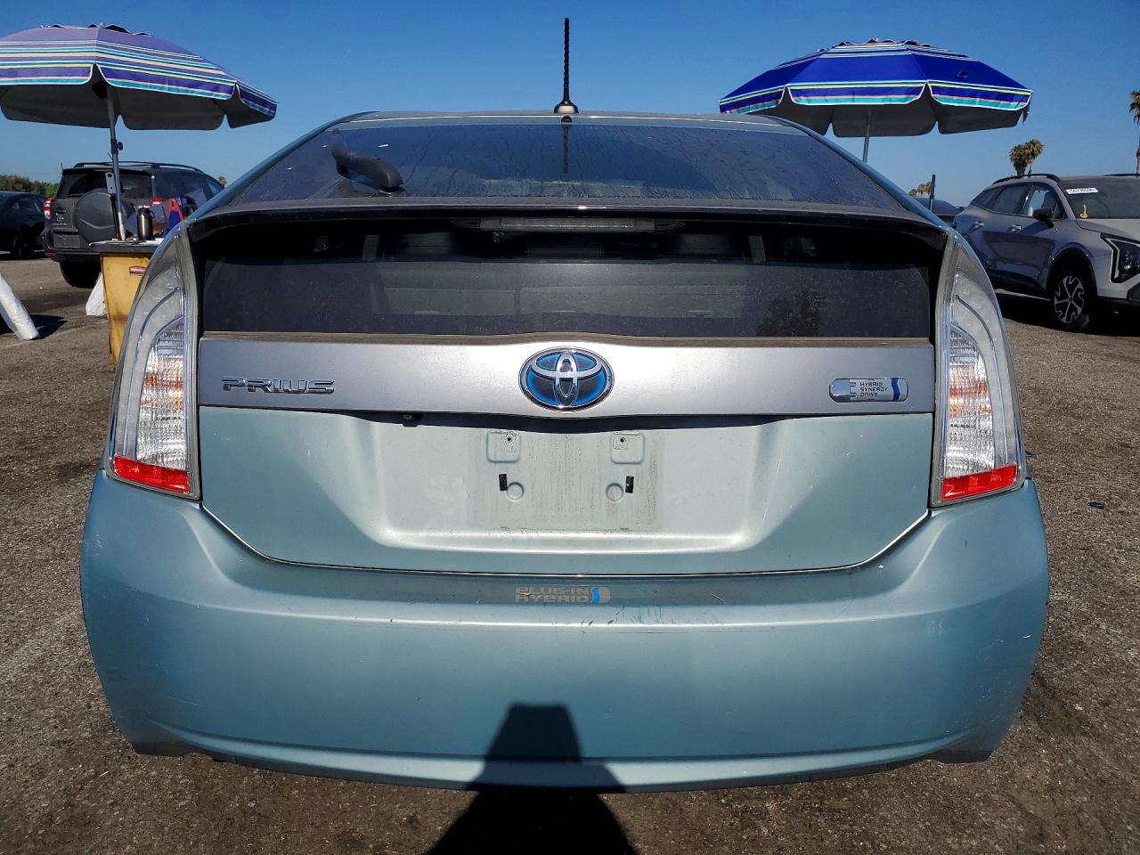 2012 Toyota Prius Plug-in Hybrid Advanced Turquoise vin: JTDKN3DP2C3023625