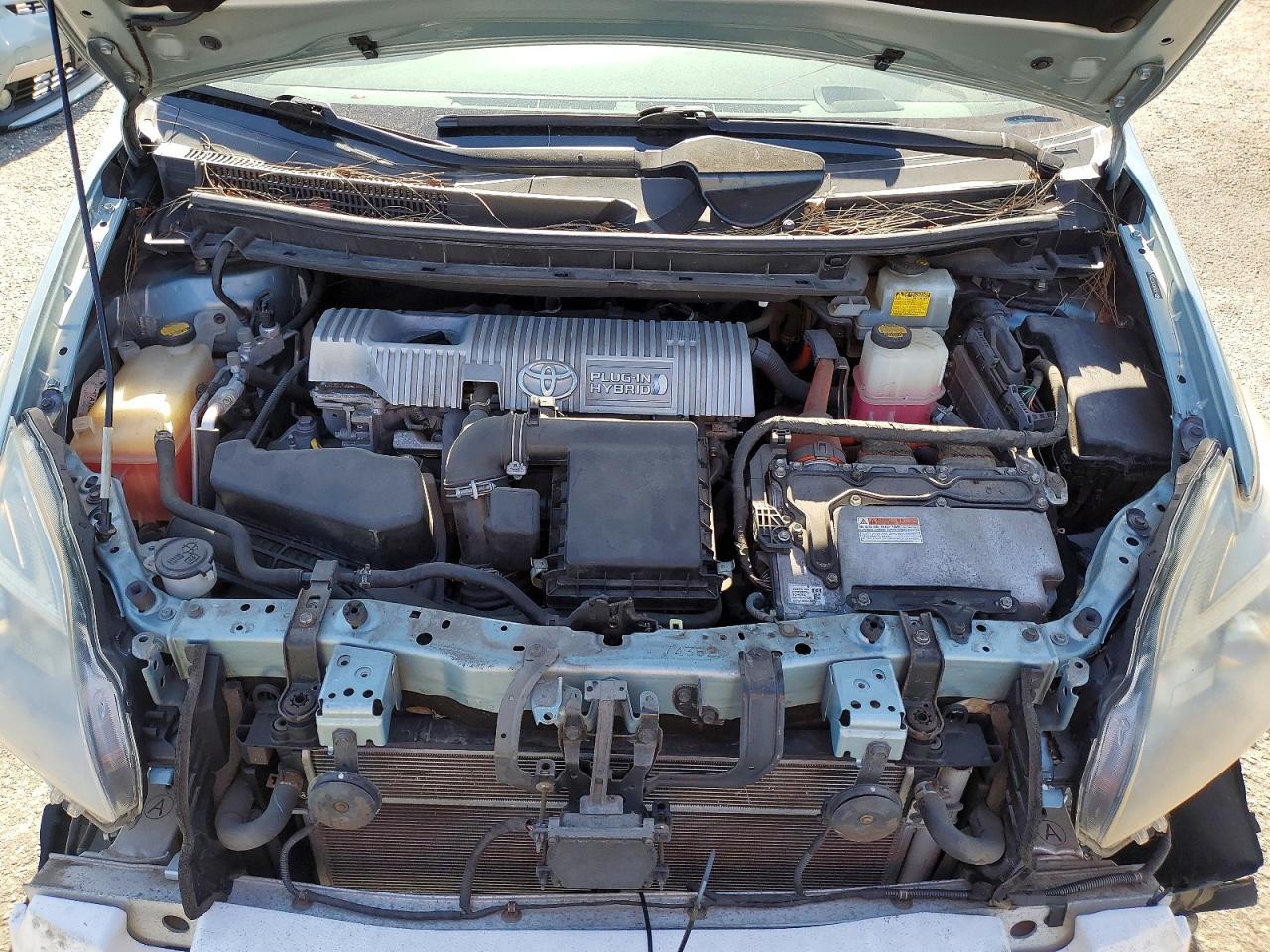 2012 Toyota Prius Plug-in Hybrid Advanced Turquoise vin: JTDKN3DP2C3023625