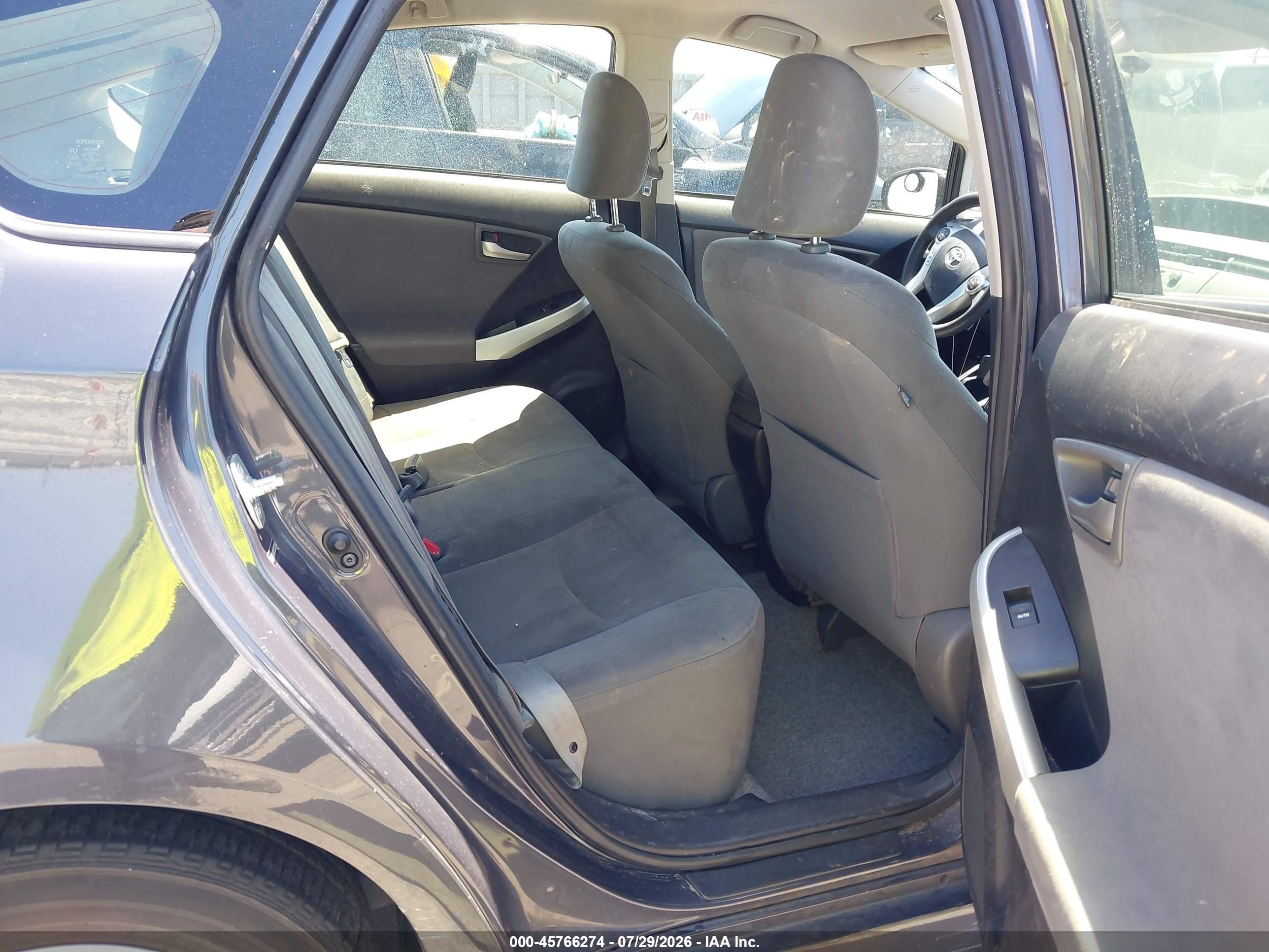 2012 Toyota Prius Plug-in   Gray vin: JTDKN3DP2C3023642