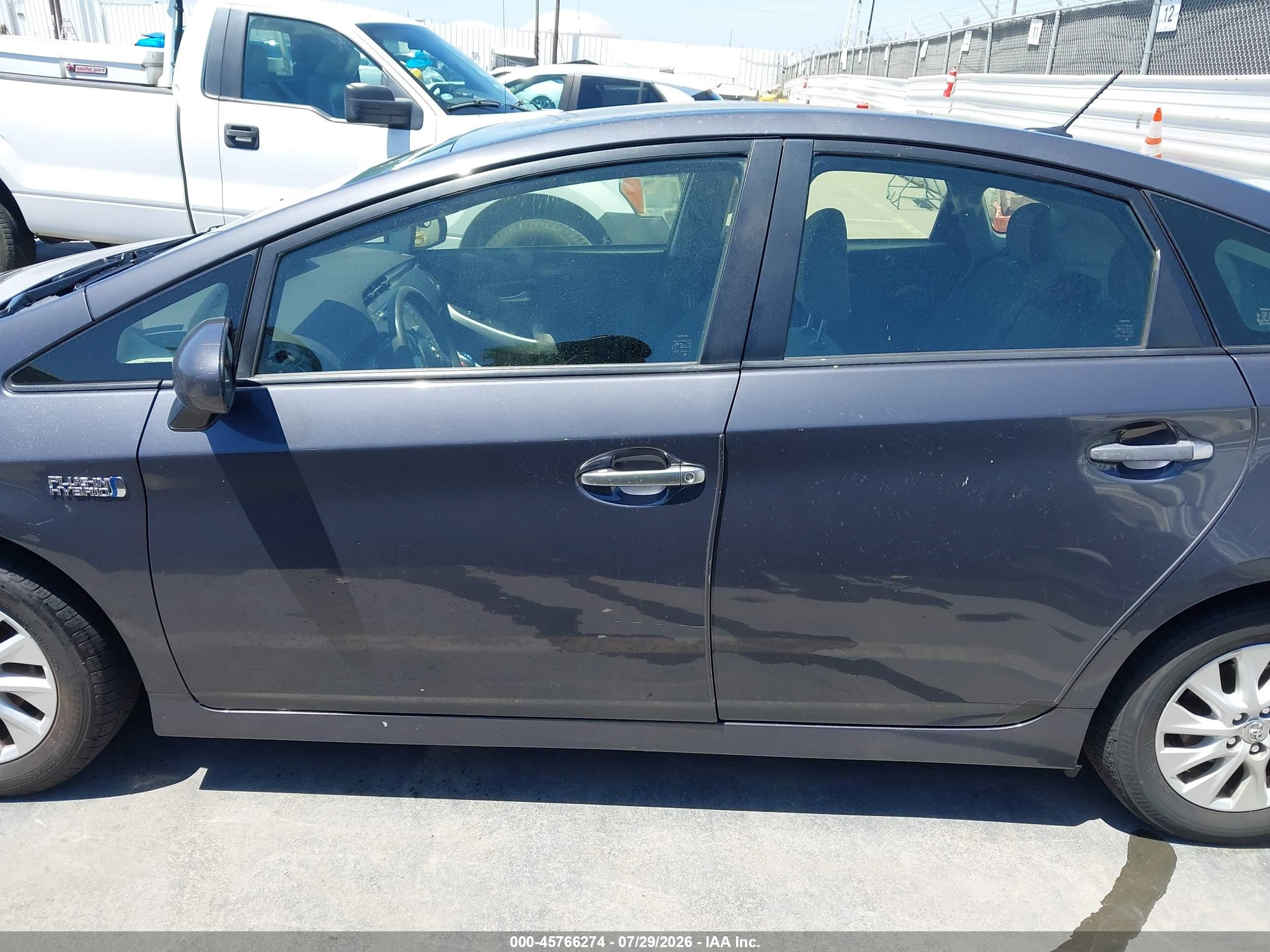 2012 Toyota Prius Plug-in   Gray vin: JTDKN3DP2C3023642