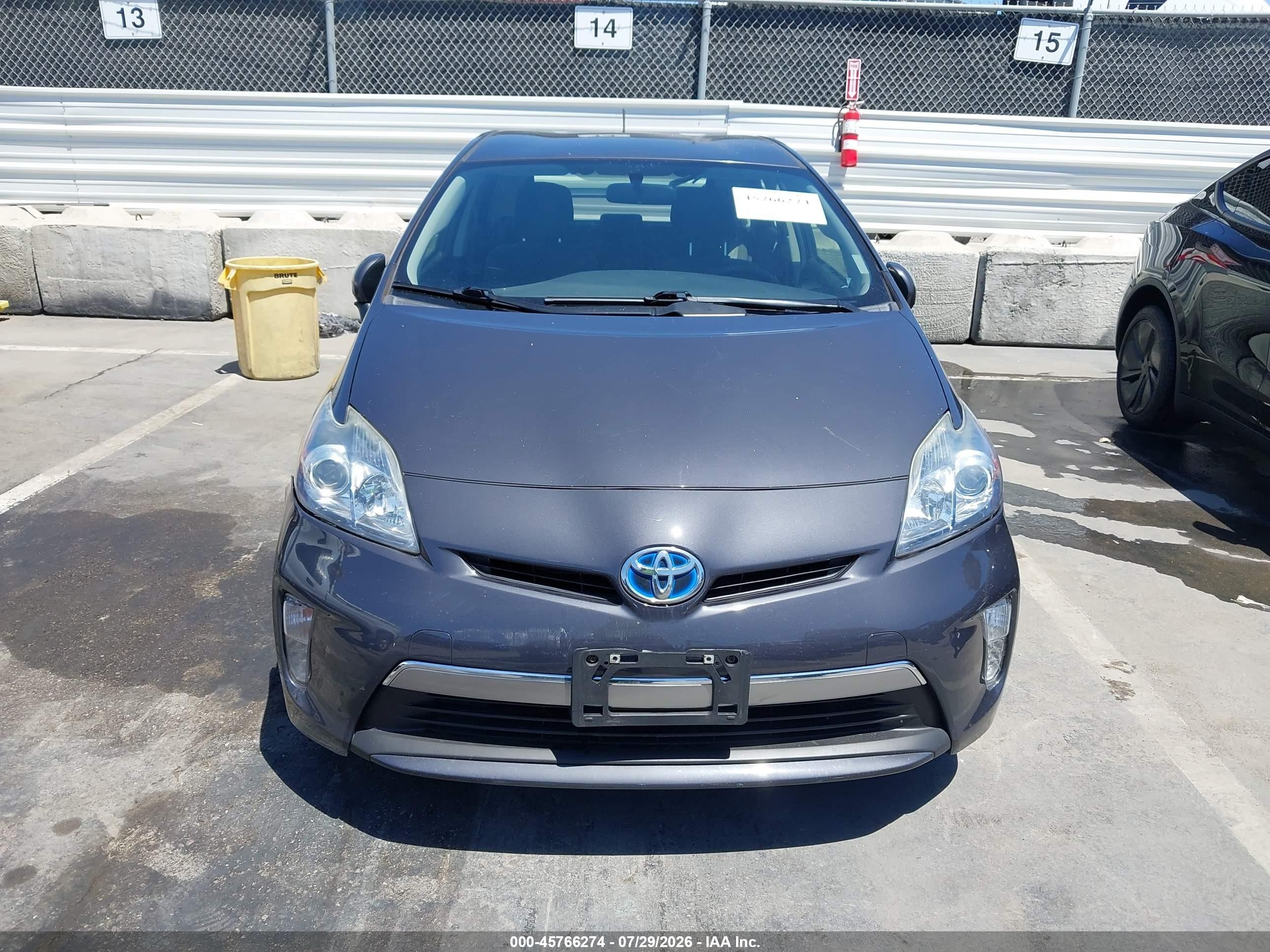 2012 Toyota Prius Plug-in   Gray vin: JTDKN3DP2C3023642