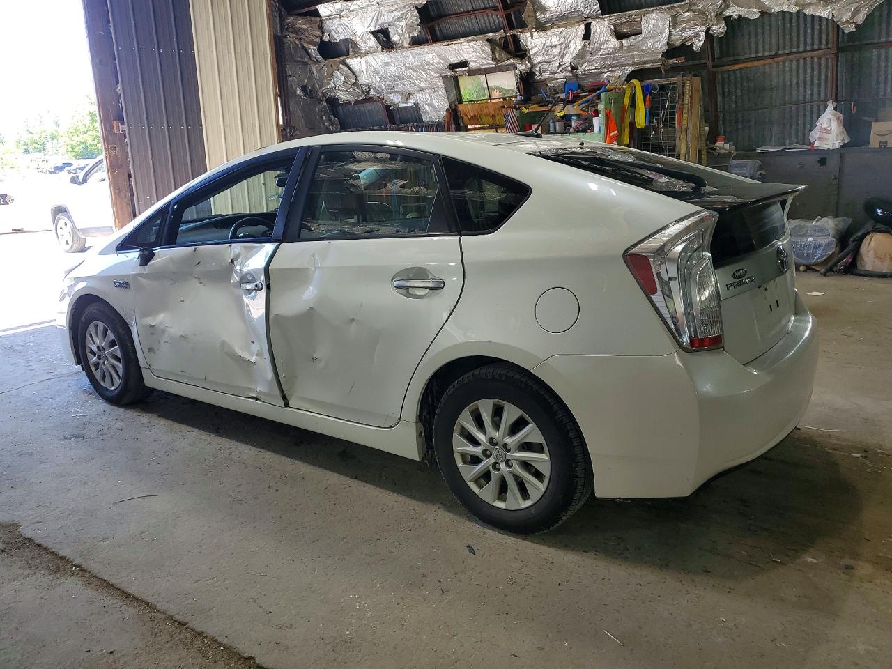 2012 Toyota Prius Plug-in Hybrid Base White vin: JTDKN3DP2C3028808