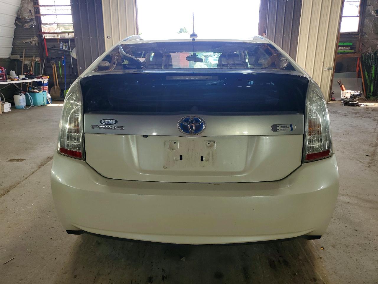 2012 Toyota Prius Plug-in Hybrid Base White vin: JTDKN3DP2C3028808