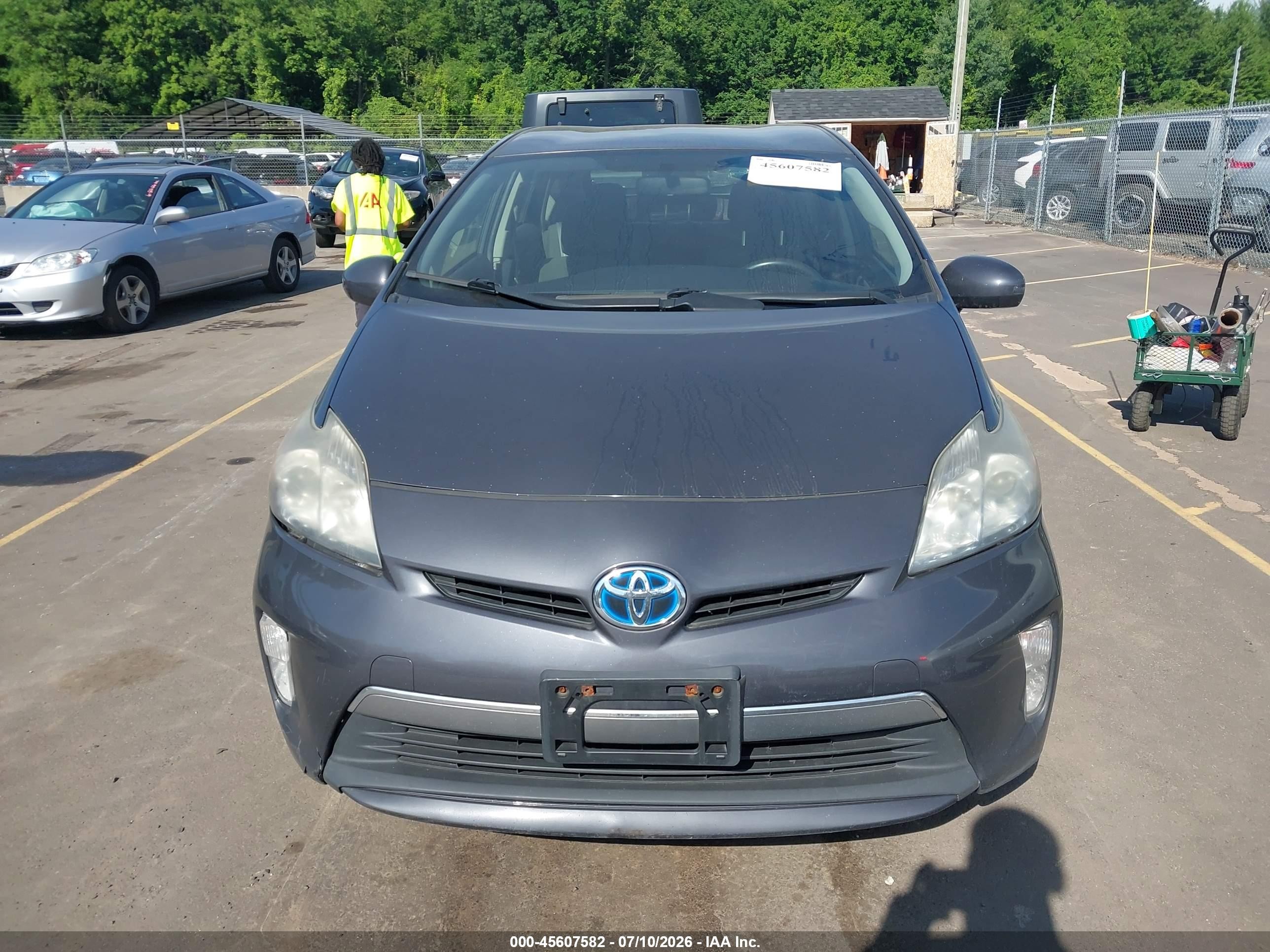 2013 Toyota Prius Plug-in   Серый vin: JTDKN3DP2D3037798