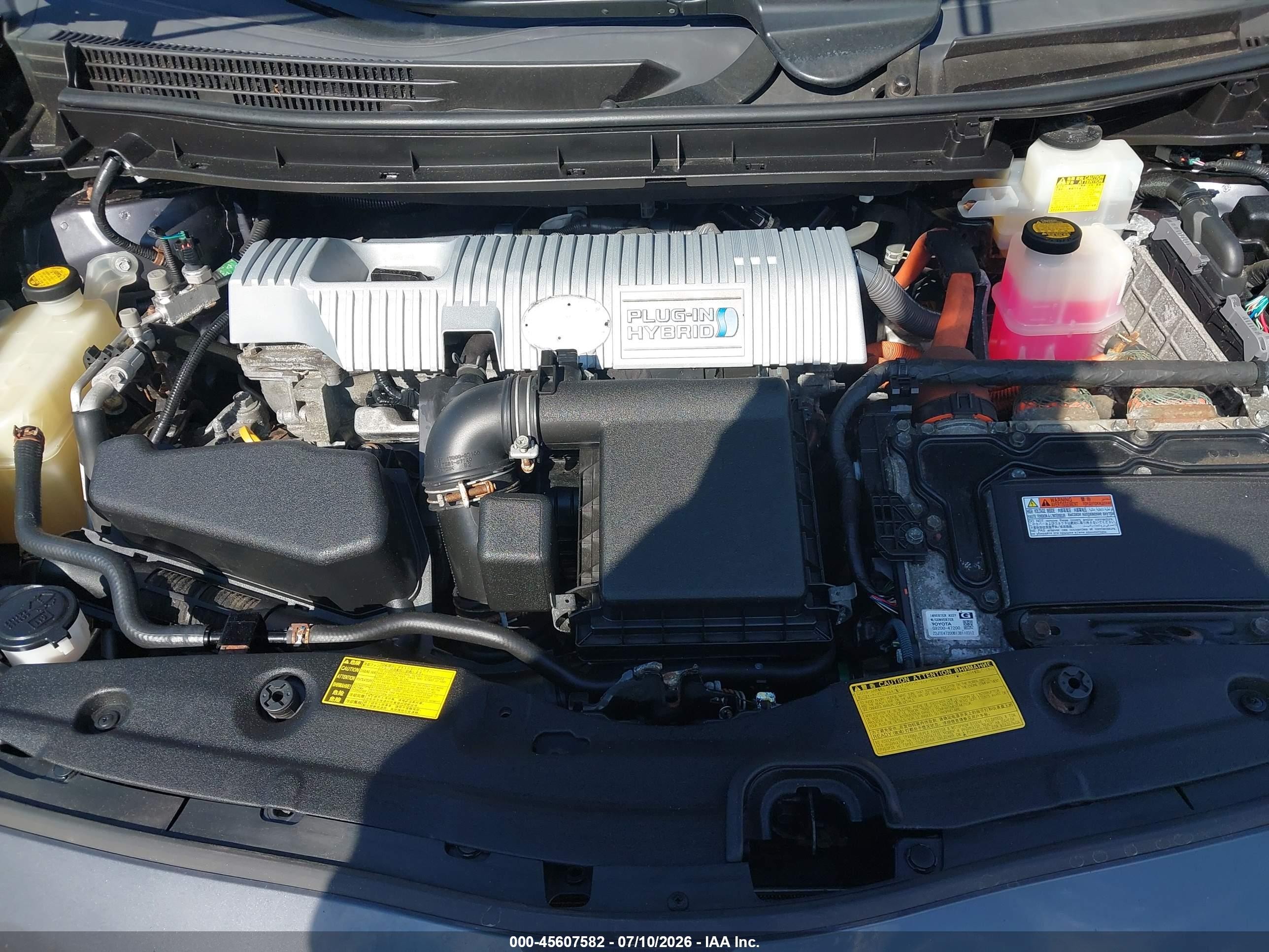 2013 Toyota Prius Plug-in   Серый vin: JTDKN3DP2D3037798