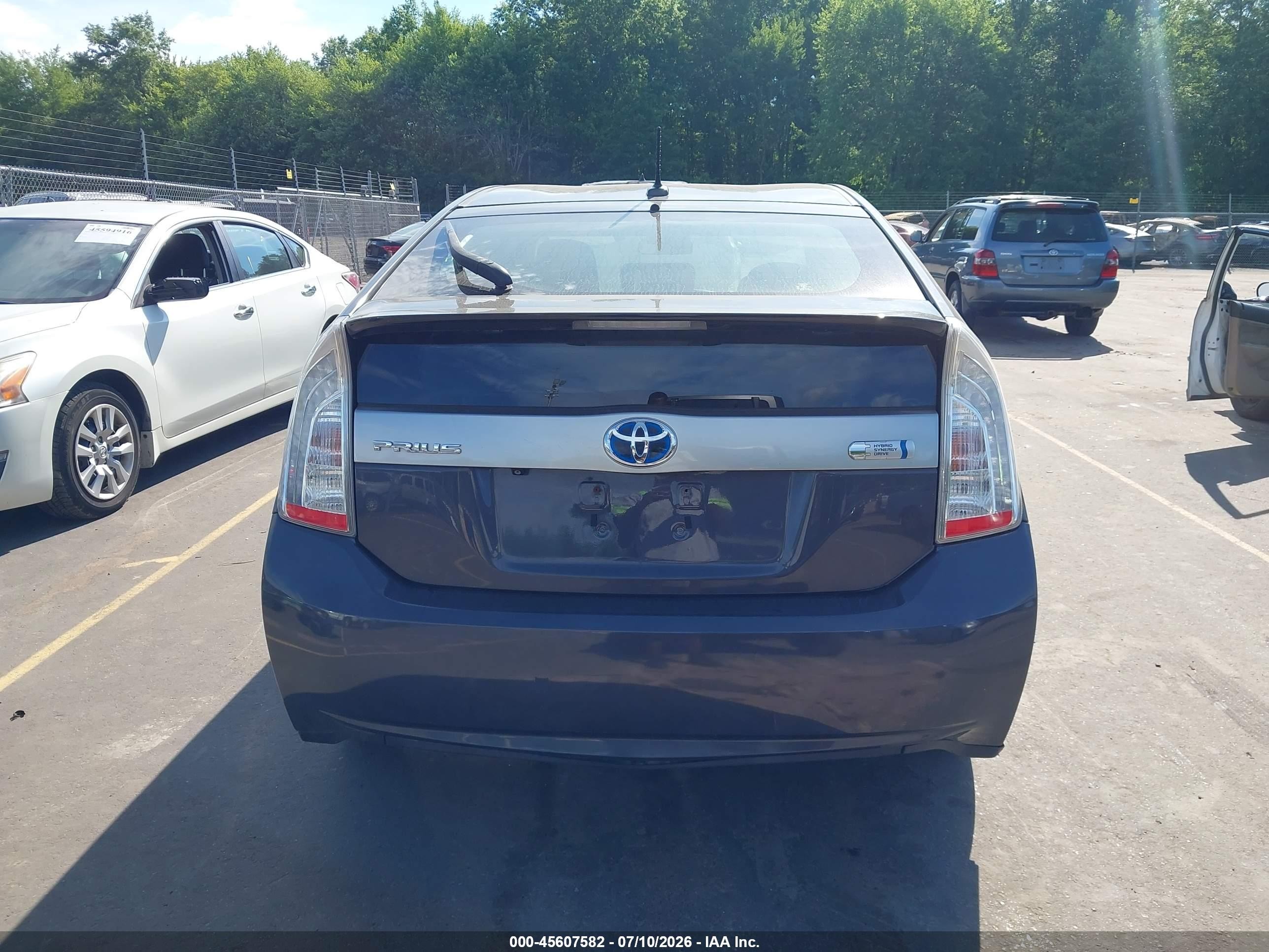 2013 Toyota Prius Plug-in   Серый vin: JTDKN3DP2D3037798