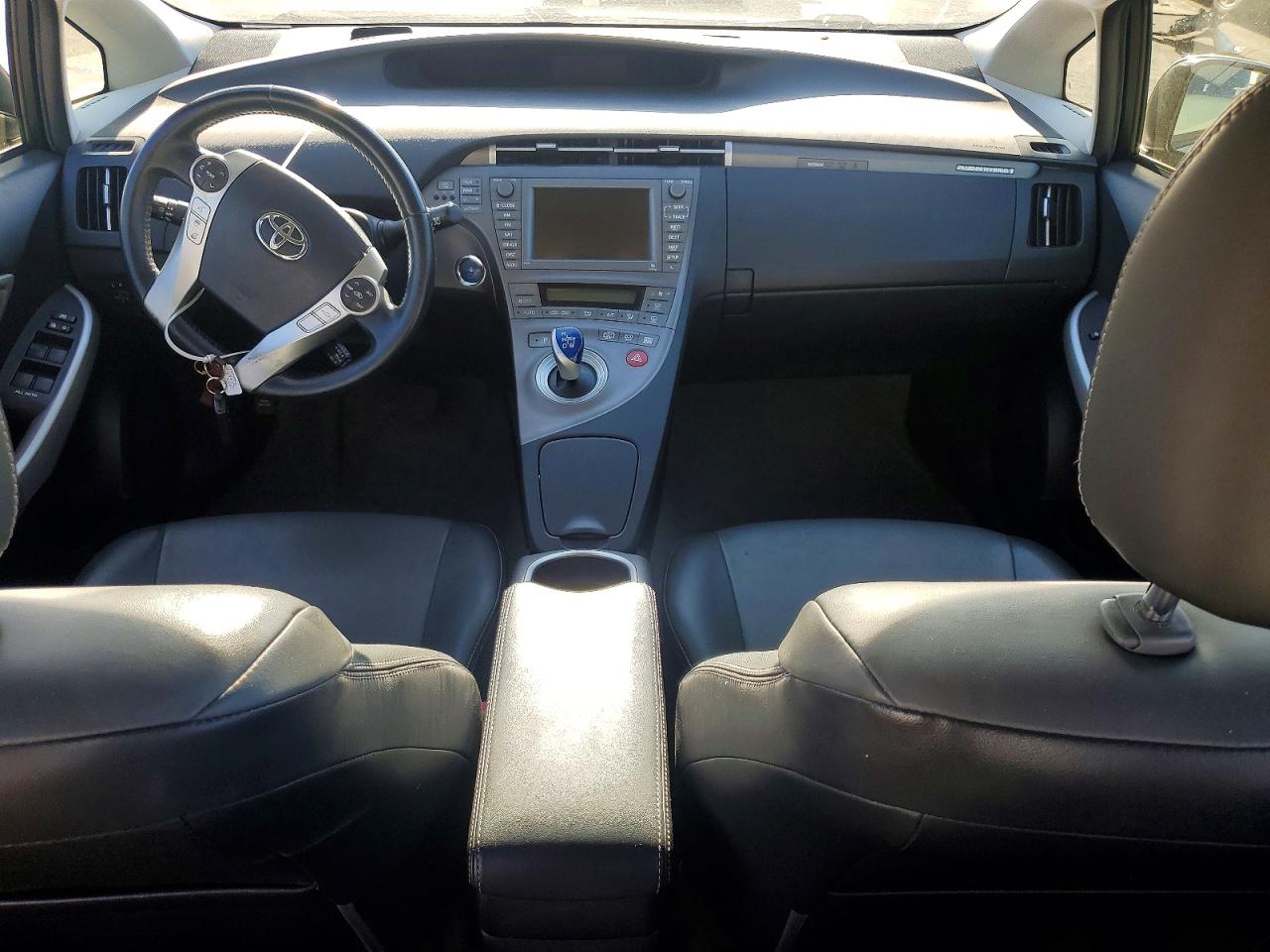 2013 Toyota Prius Plug-in Hybrid Advanced Blue vin: JTDKN3DP2D3041186
