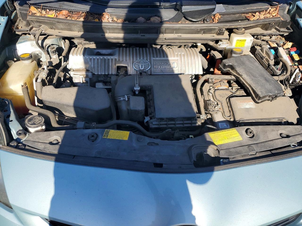 2013 Toyota Prius Plug-in Hybrid Advanced Blue vin: JTDKN3DP2D3041186