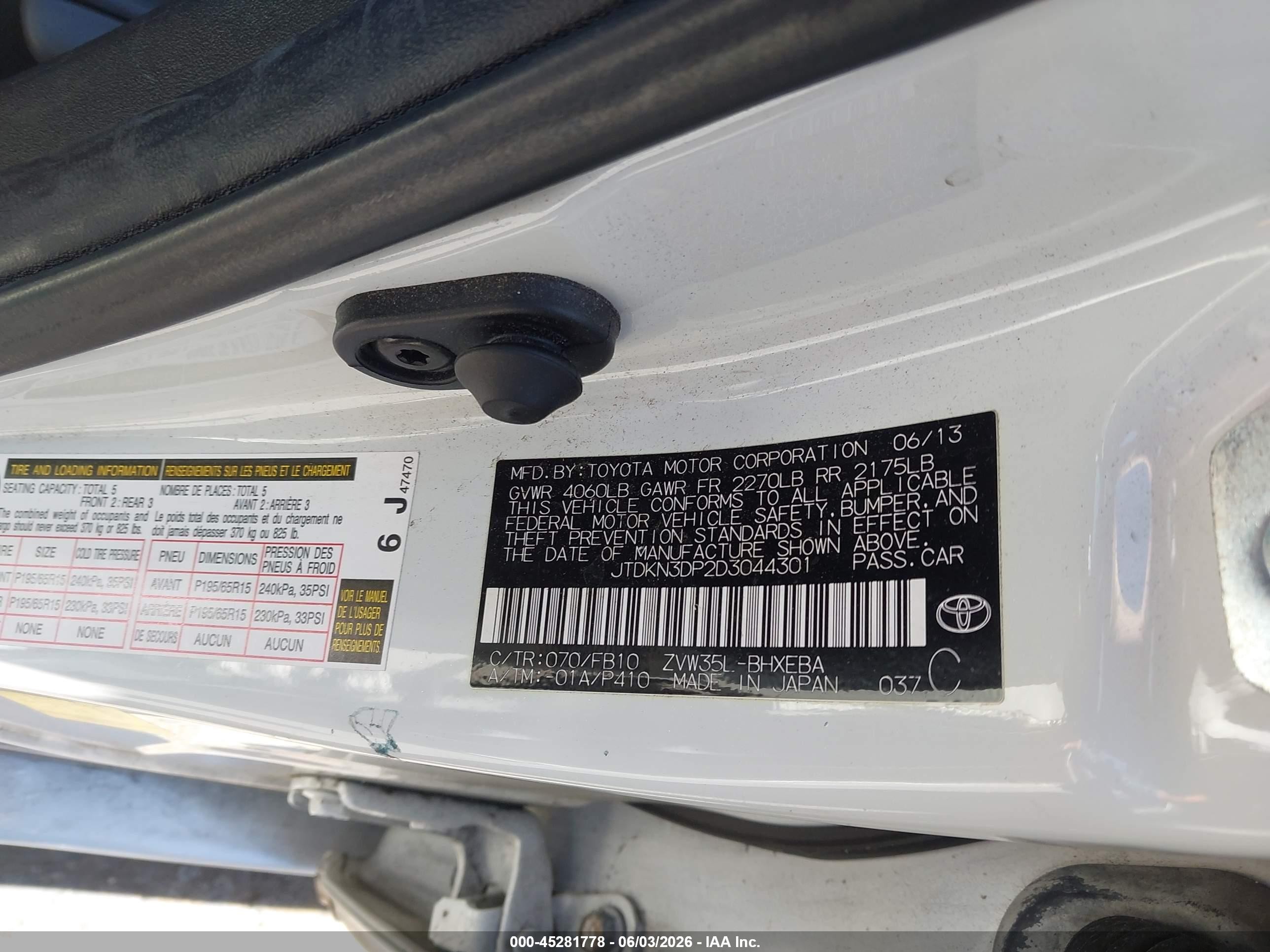 2013 Toyota Prius Plug-in White vin: JTDKN3DP2D3044301