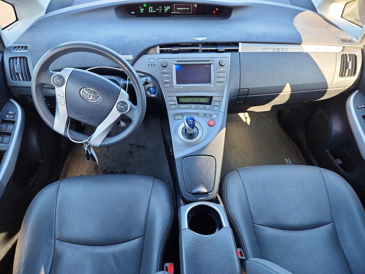 2014 Toyota Prius Plug-in Hybrid Base Blue vin: JTDKN3DP2E3051833