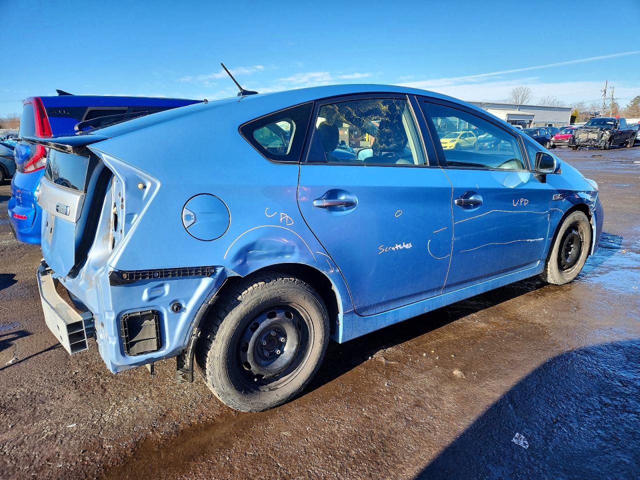 2014 Toyota Prius Plug-in Hybrid Base Blue vin: JTDKN3DP2E3051833