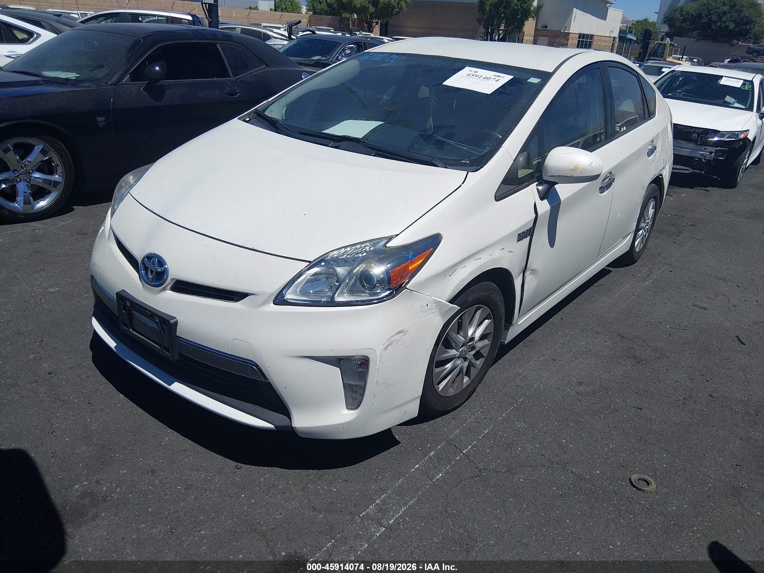 2014 Toyota Prius Plug-in Advanced Белый vin: JTDKN3DP2E3061133