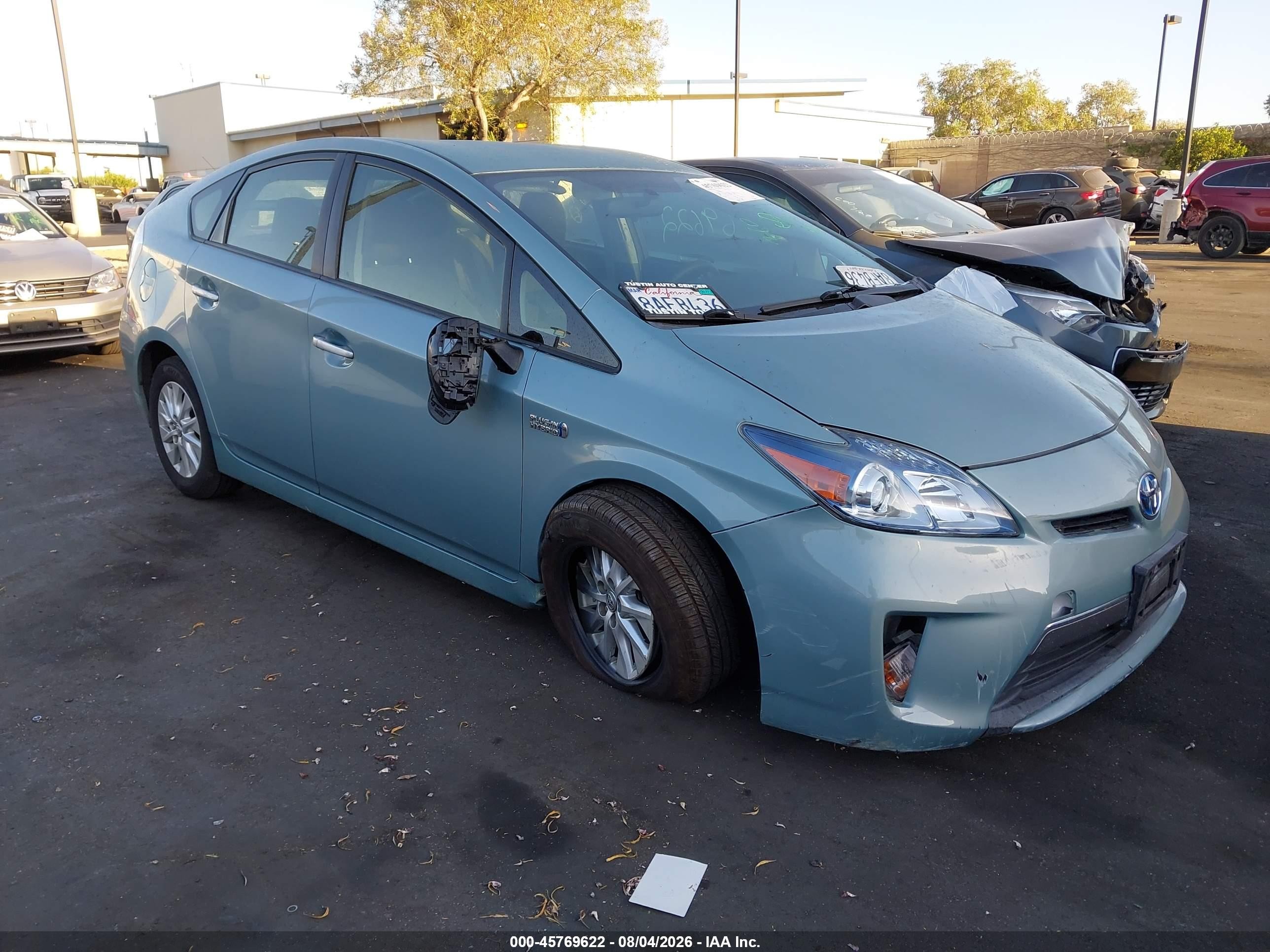 2015 Toyota Prius Plug-in   Blue vin: JTDKN3DP2F3070741