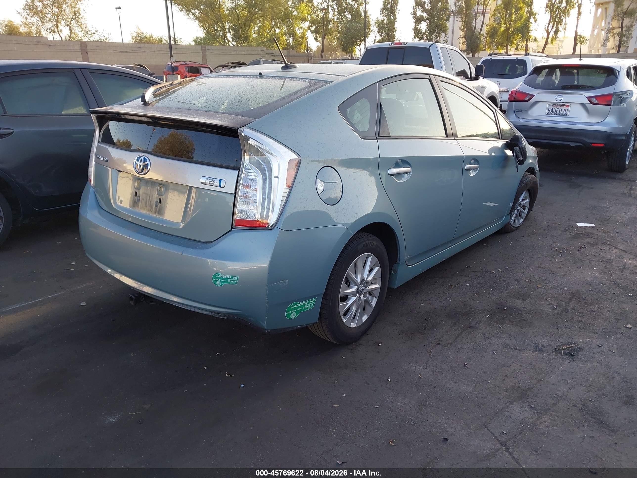 2015 Toyota Prius Plug-in   Blue vin: JTDKN3DP2F3070741