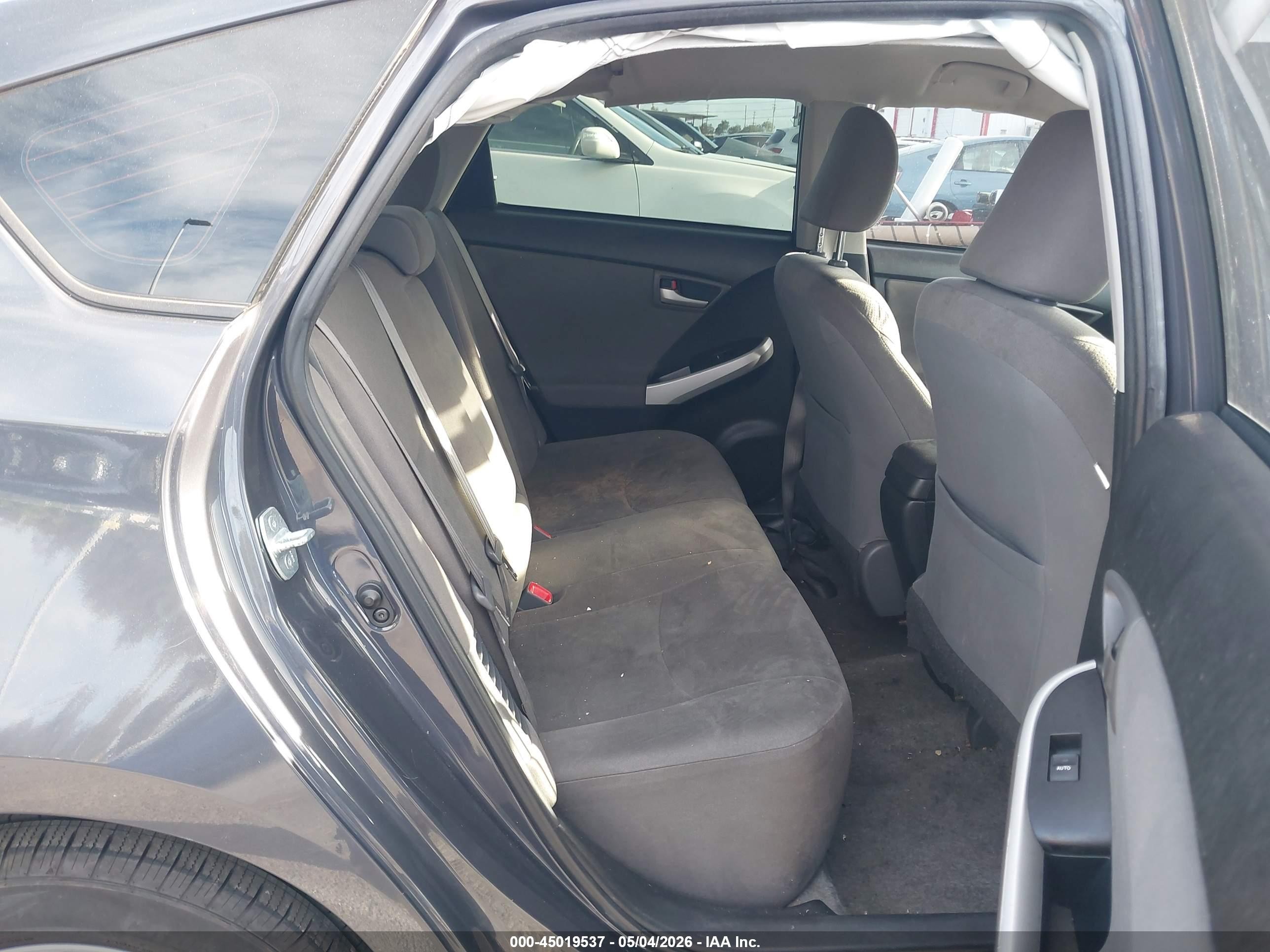 2015 Toyota Prius Plug-in   Gray vin: JTDKN3DP2F3074739
