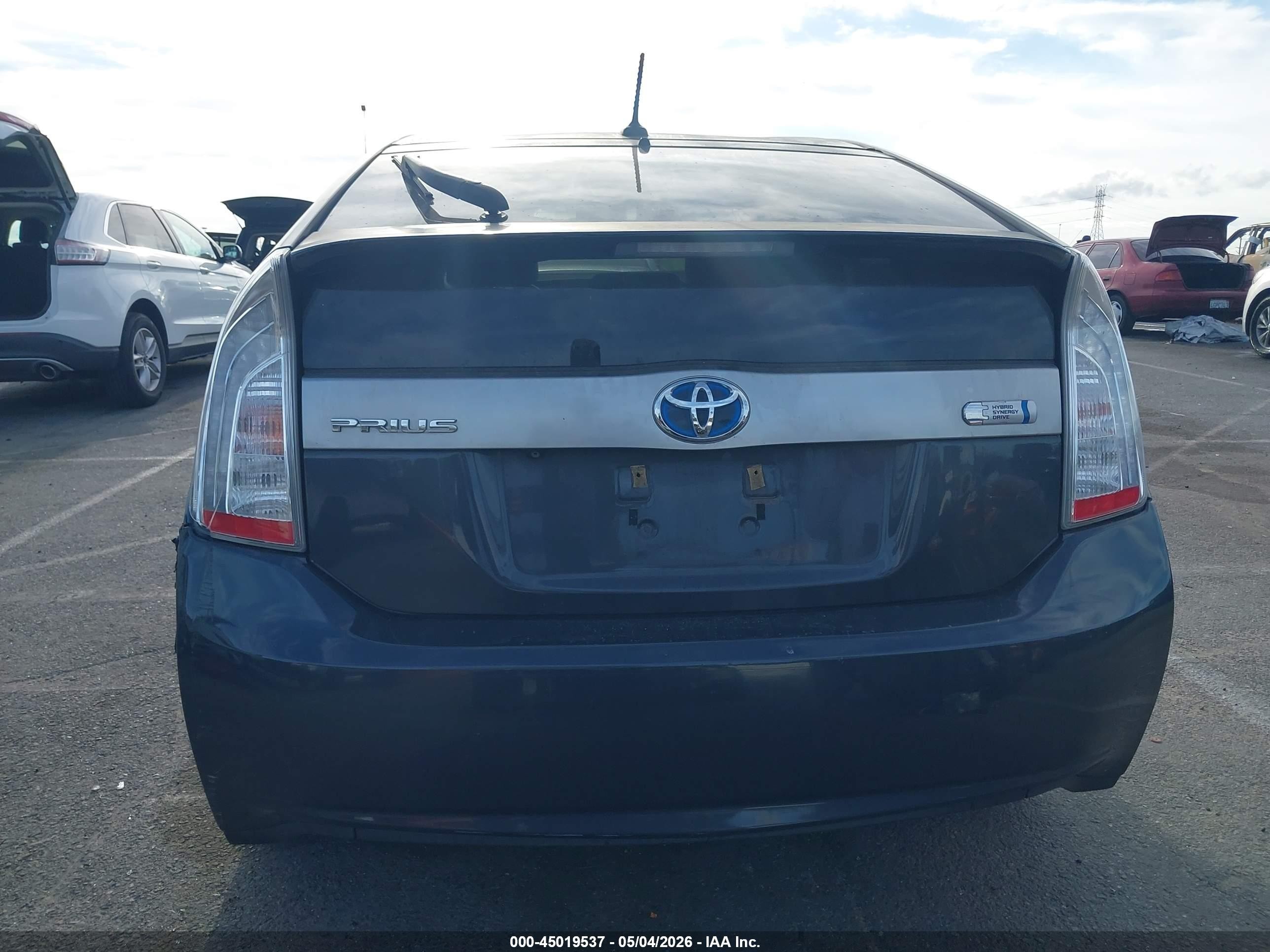 2015 Toyota Prius Plug-in   Gray vin: JTDKN3DP2F3074739