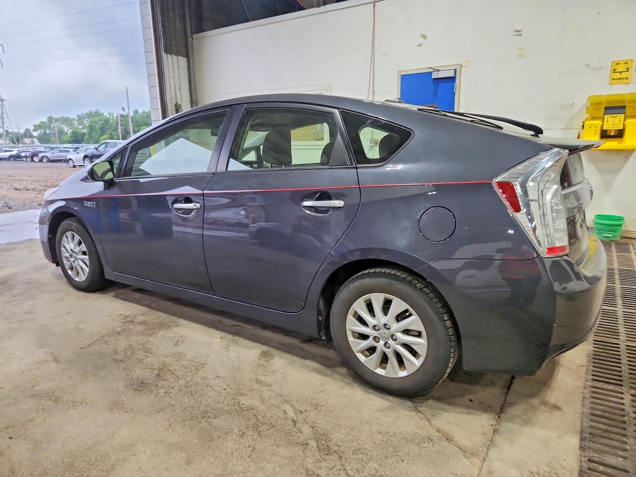 2012 Toyota Prius Plug-in Hybrid Base Charcoal vin: JTDKN3DP3C3013105
