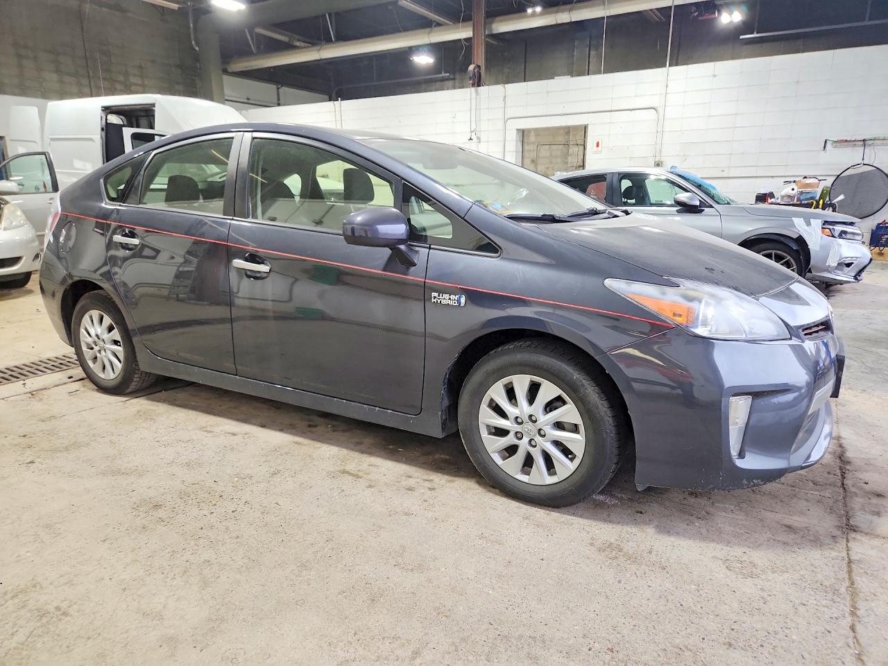 2012 Toyota Prius Plug-in Hybrid Base Charcoal vin: JTDKN3DP3C3013105