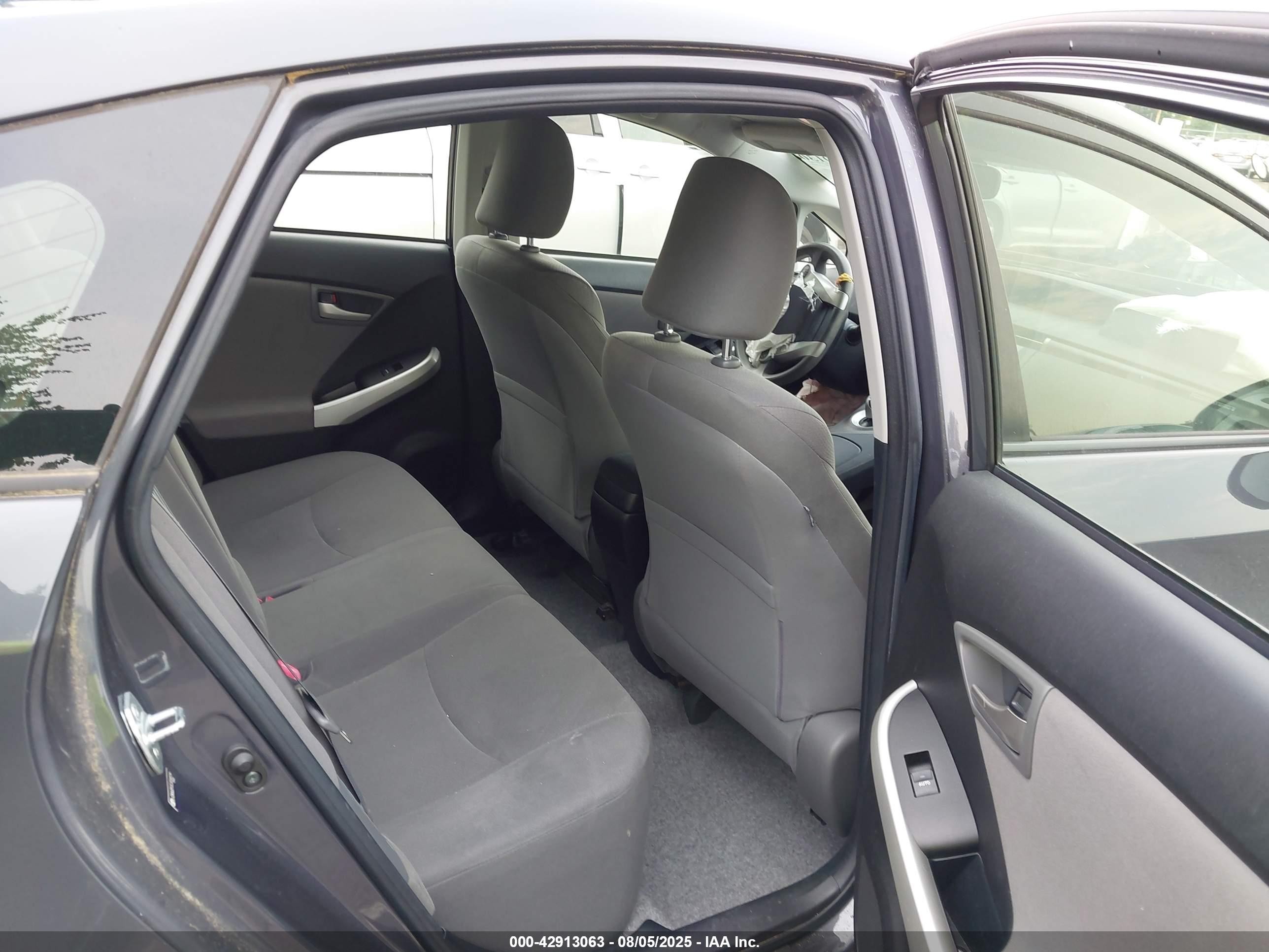 2012 Toyota Prius Plug-in   Gray vin: JTDKN3DP3C3024119