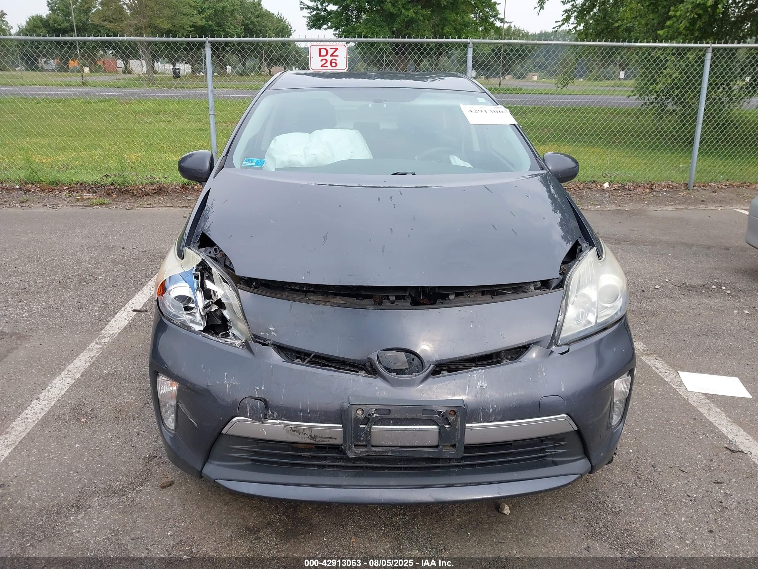 2012 Toyota Prius Plug-in   Gray vin: JTDKN3DP3C3024119