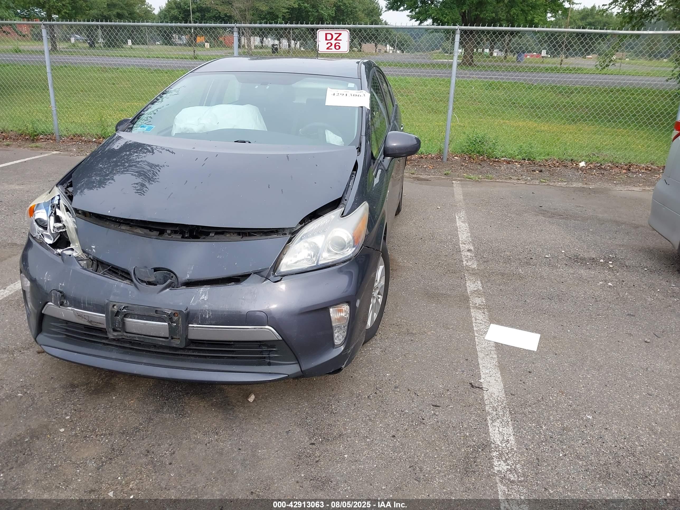 2012 Toyota Prius Plug-in   Gray vin: JTDKN3DP3C3024119
