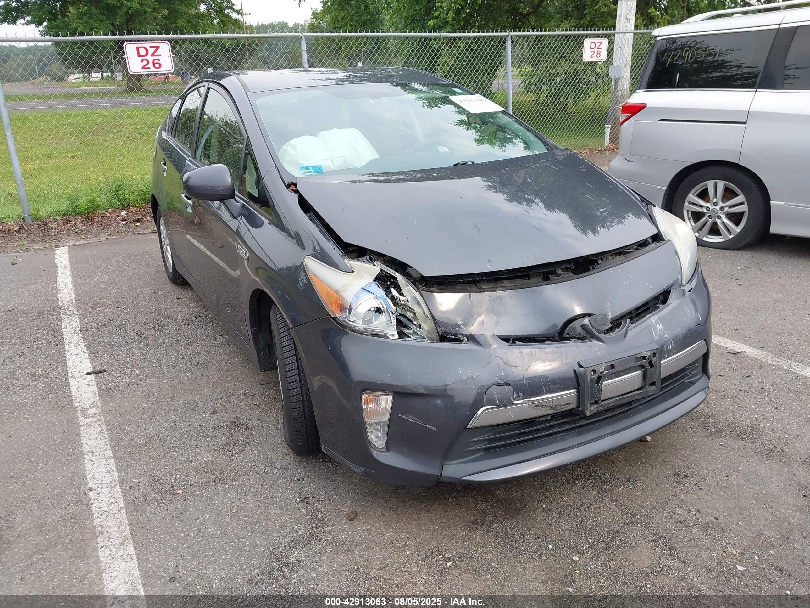 2012 Toyota Prius Plug-in   Gray vin: JTDKN3DP3C3024119