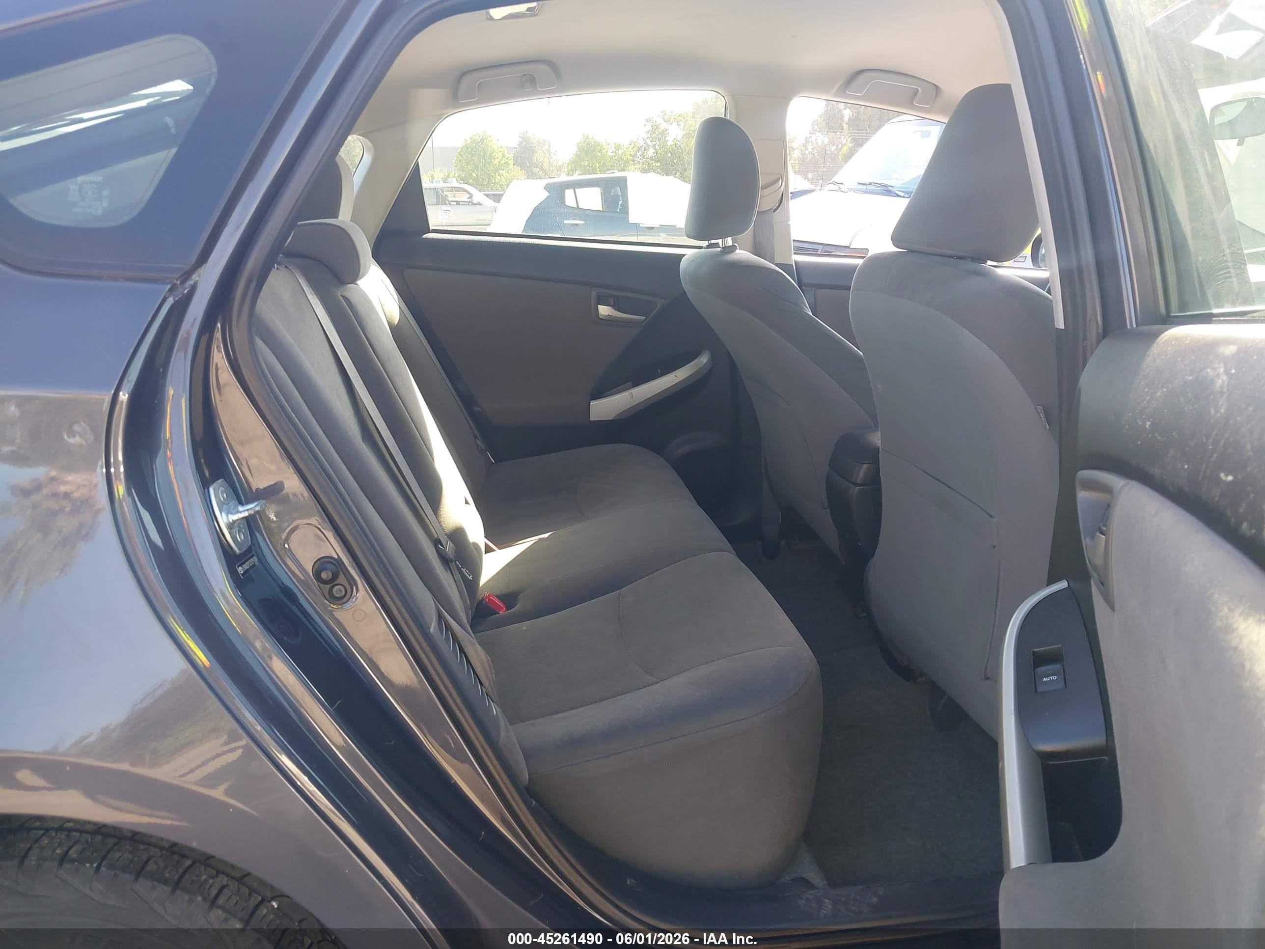 2012 Toyota Prius Plug-in Gray vin: JTDKN3DP3C3025030