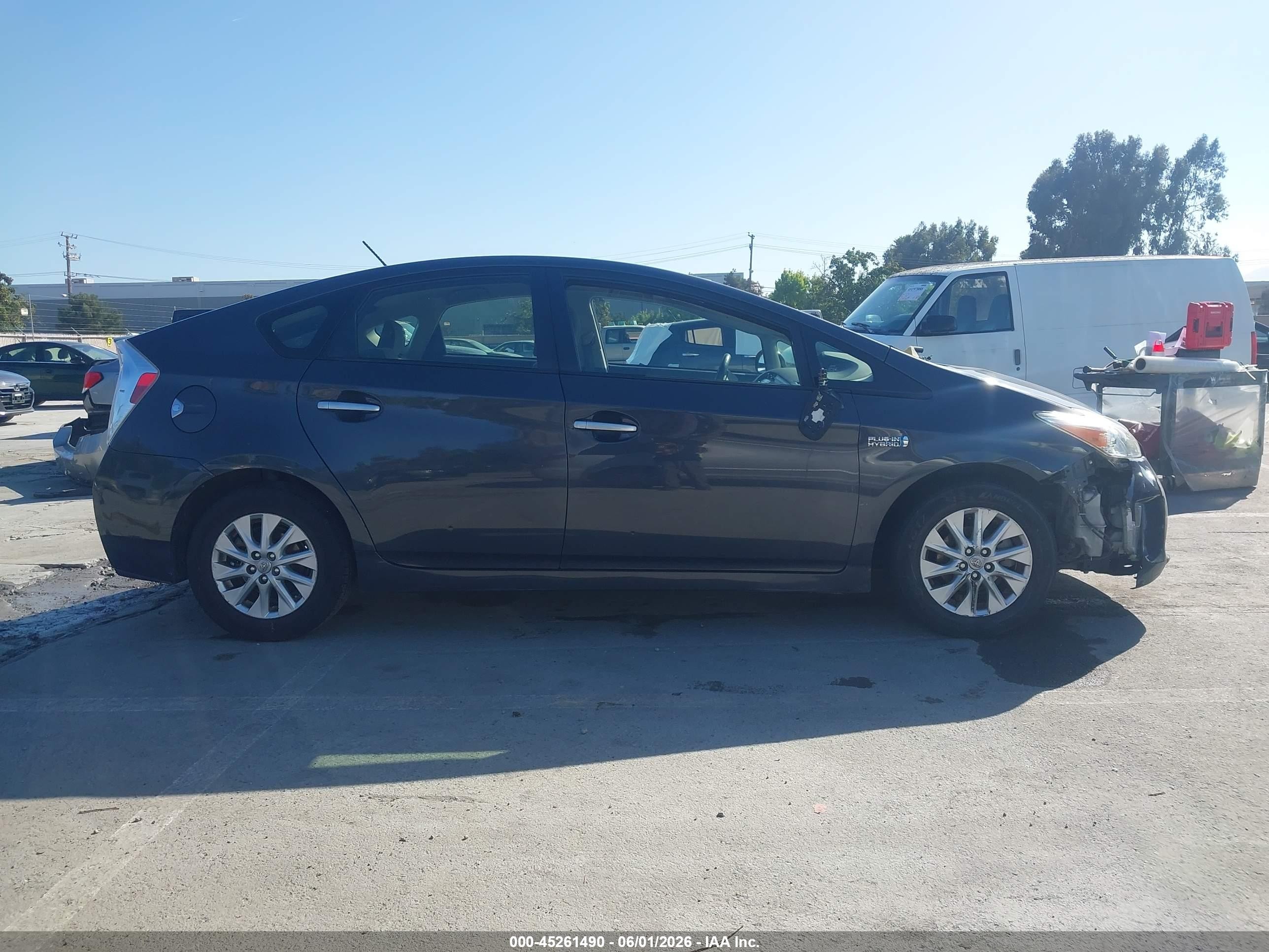 2012 Toyota Prius Plug-in Gray vin: JTDKN3DP3C3025030