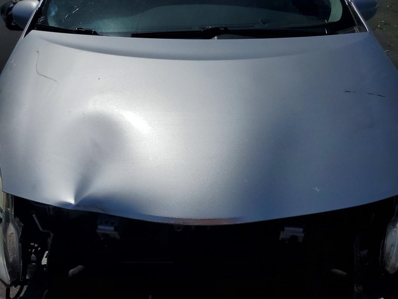 2012 Toyota Prius Plug-in Hybrid Advanced Silver vin: JTDKN3DP3C3030132