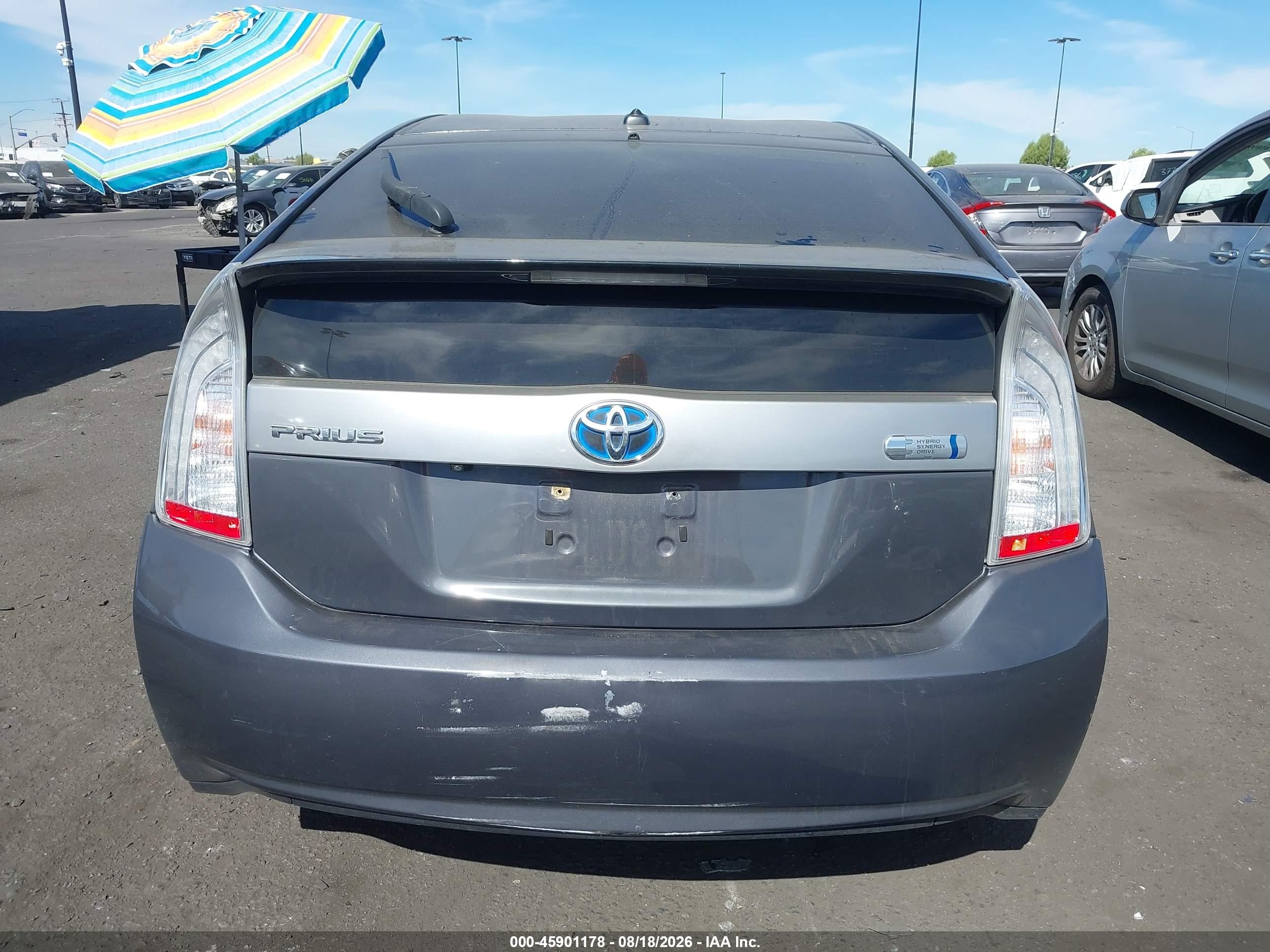 2013 Toyota Prius Plug-in   Серый vin: JTDKN3DP3D3032786