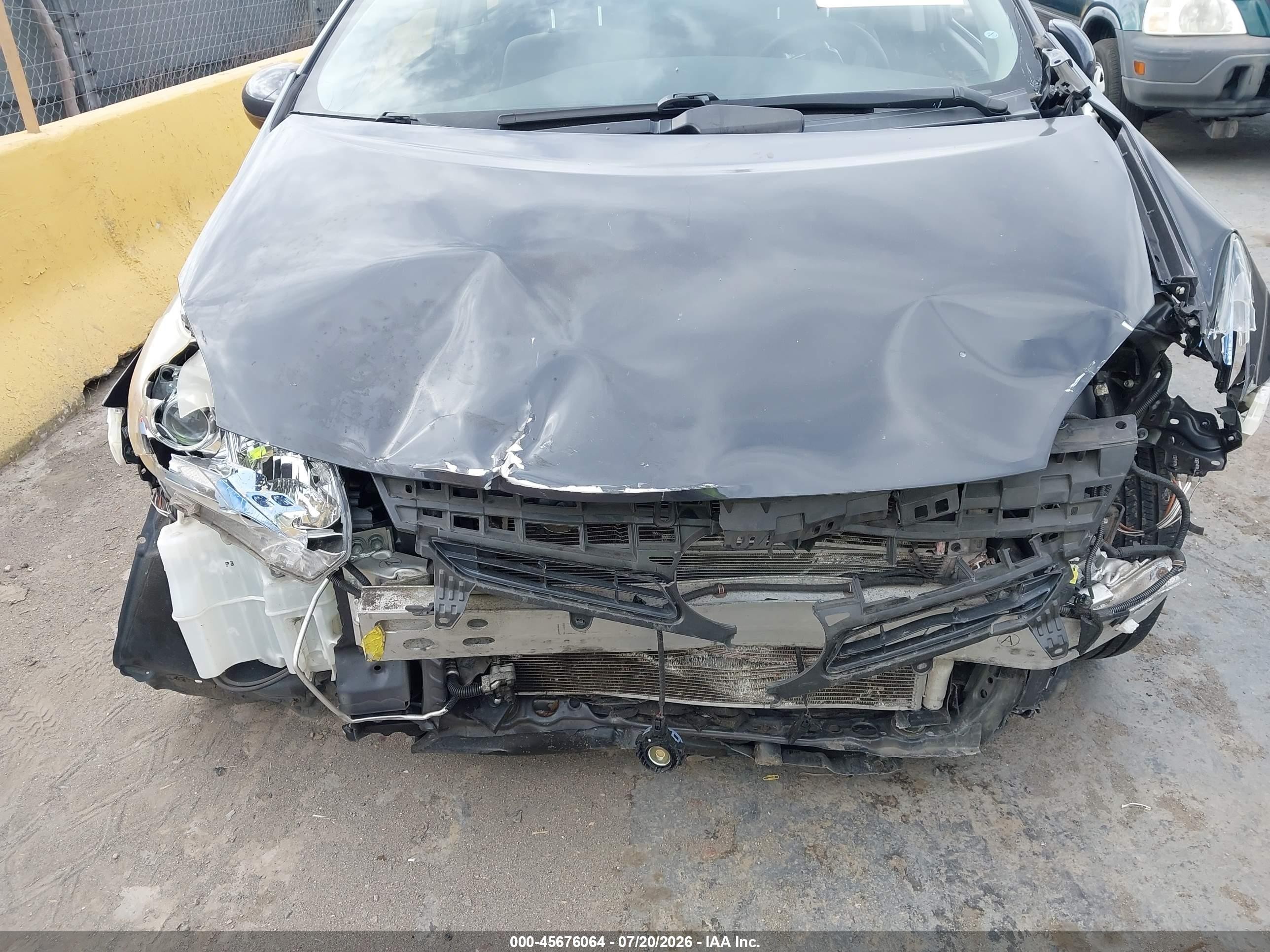 2014 Toyota Prius Plug-in   Gray vin: JTDKN3DP3E3060055