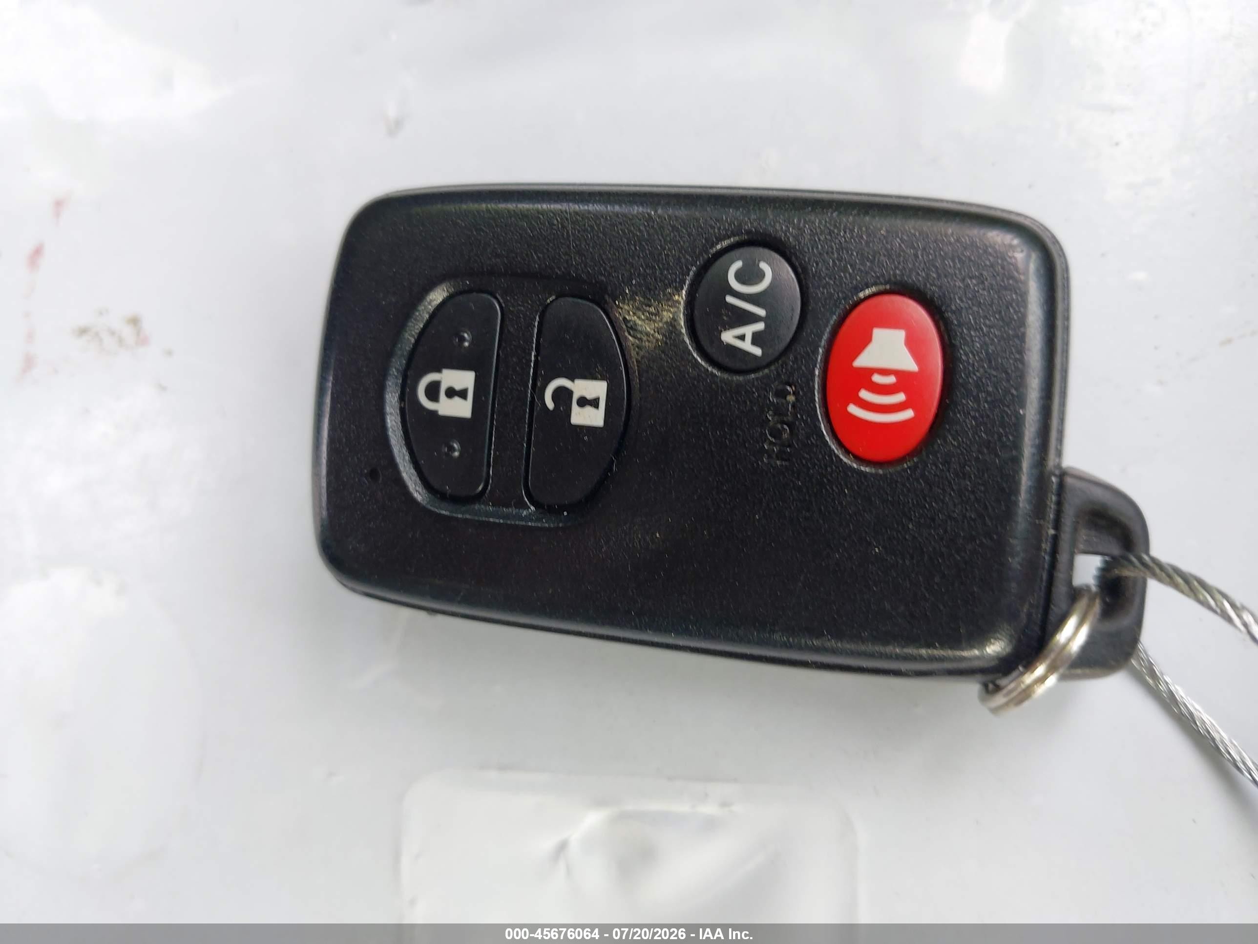 2014 Toyota Prius Plug-in   Gray vin: JTDKN3DP3E3060055