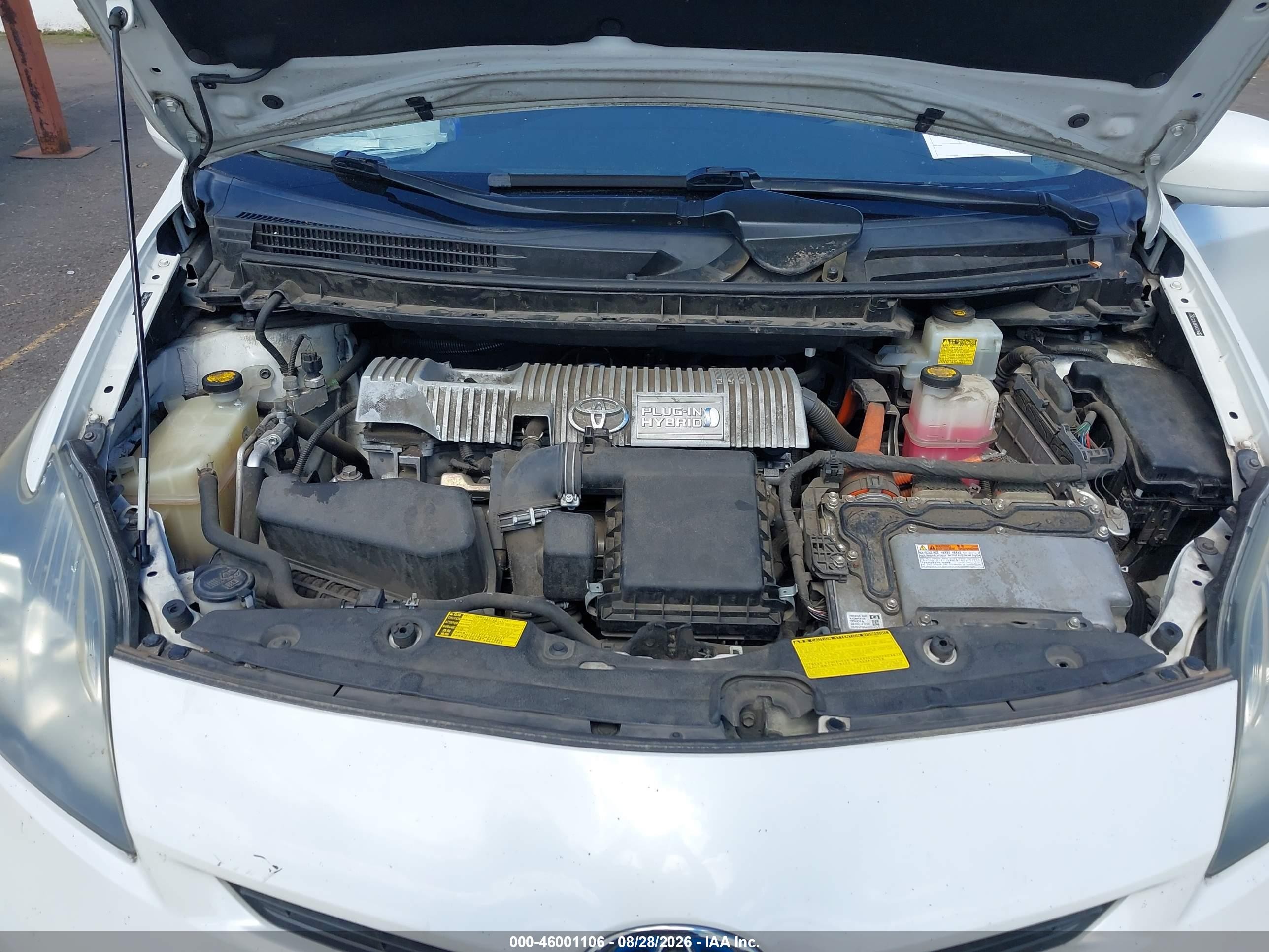 2012 Toyota Prius Plug-in   White vin: JTDKN3DP4C3008219