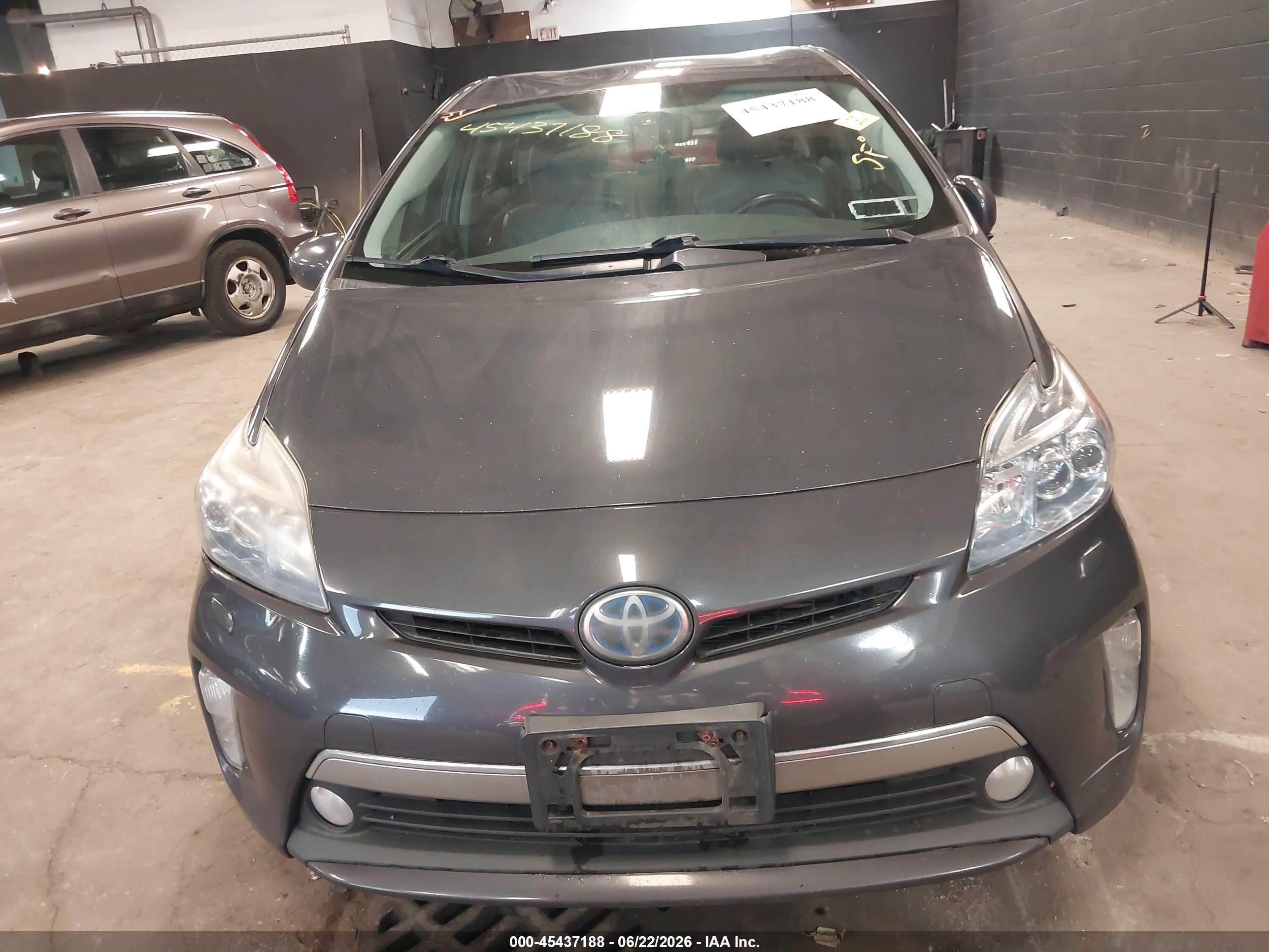 2012 Toyota Prius Plug-in Advanced Gray vin: JTDKN3DP4C3022699