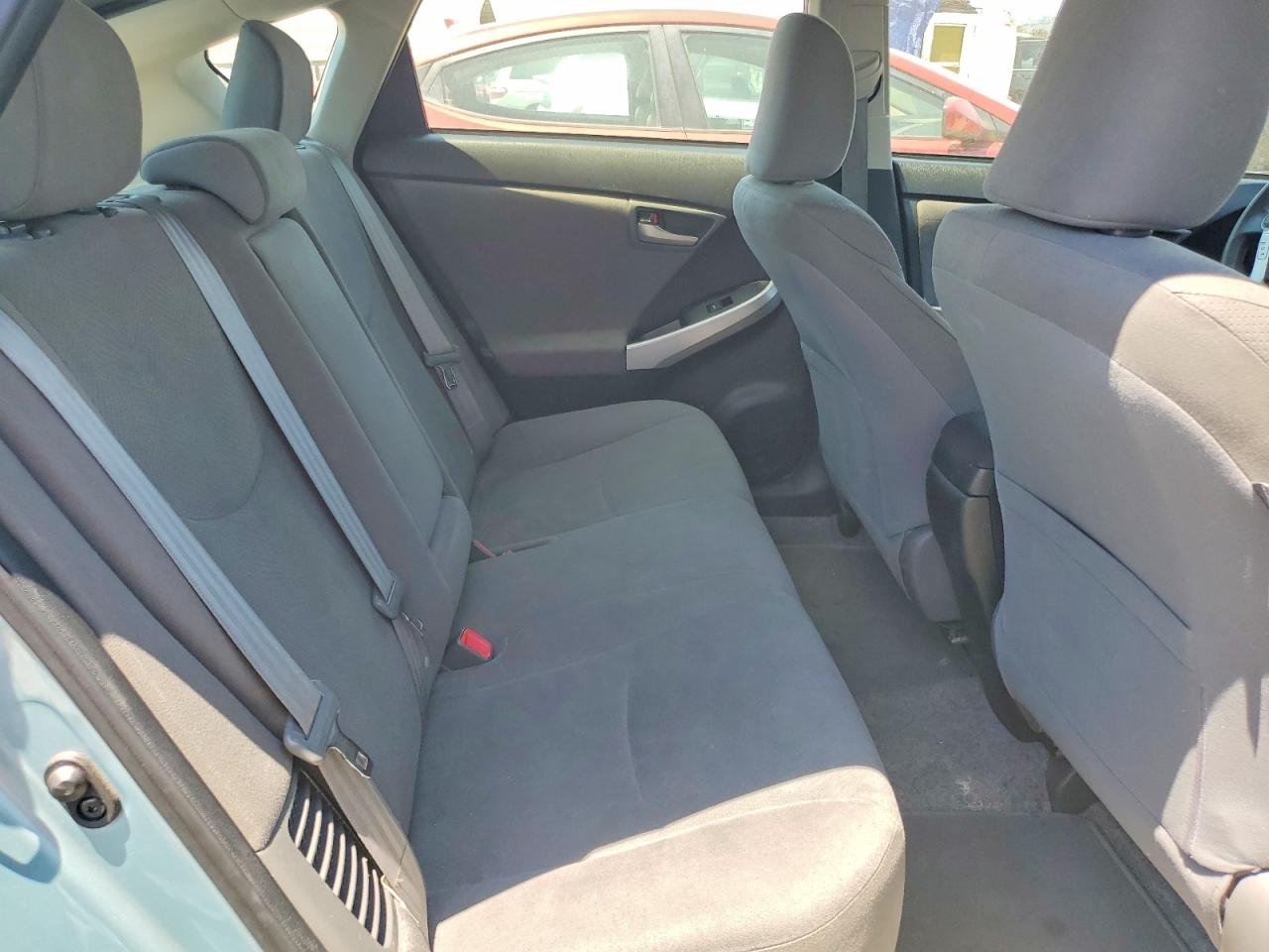 2013 Toyota Prius Plug-in Hybrid Base Teal vin: JTDKN3DP4D3043036