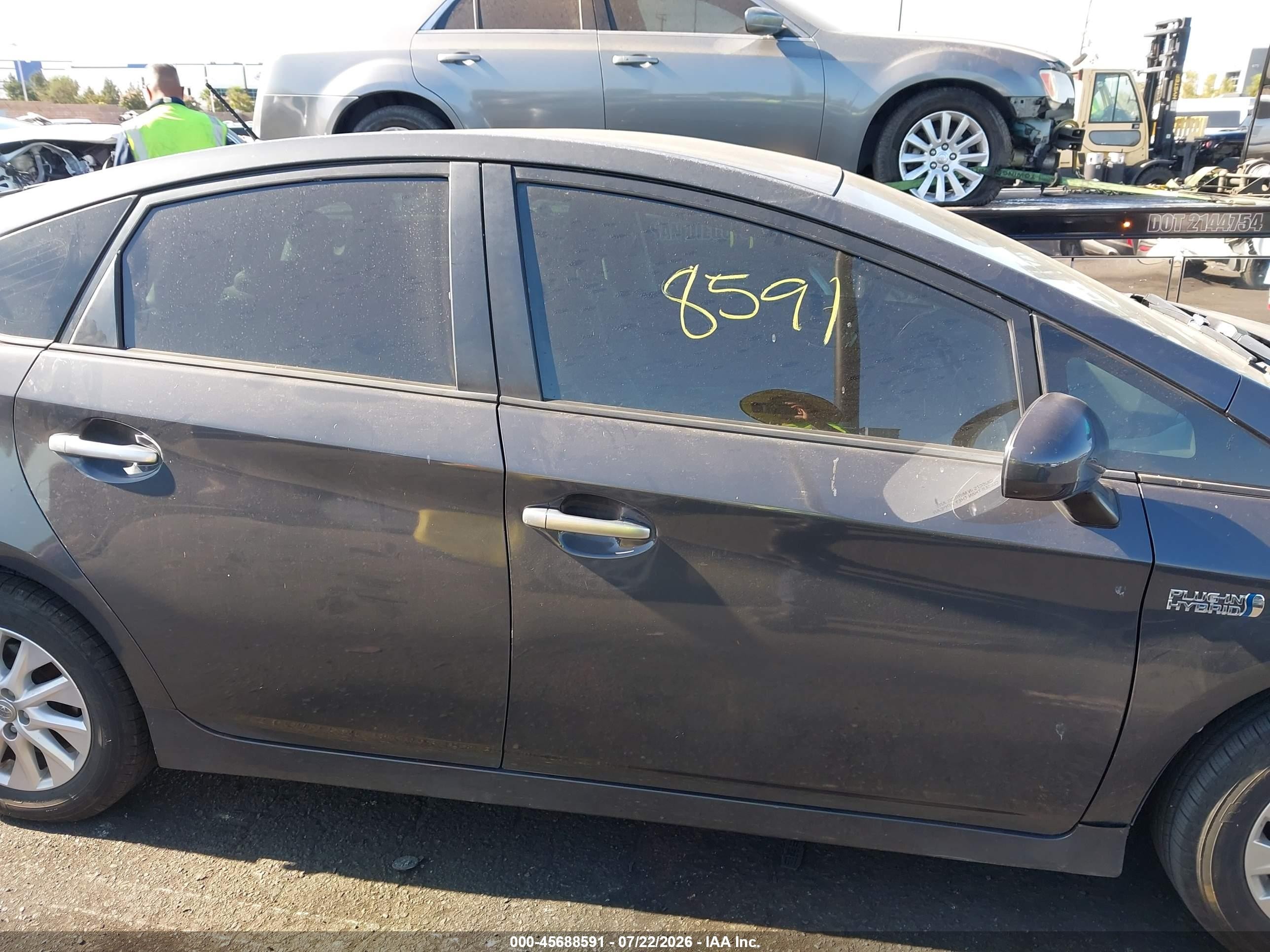 2014 Toyota Prius Plug-in   Gray vin: JTDKN3DP4E3061604