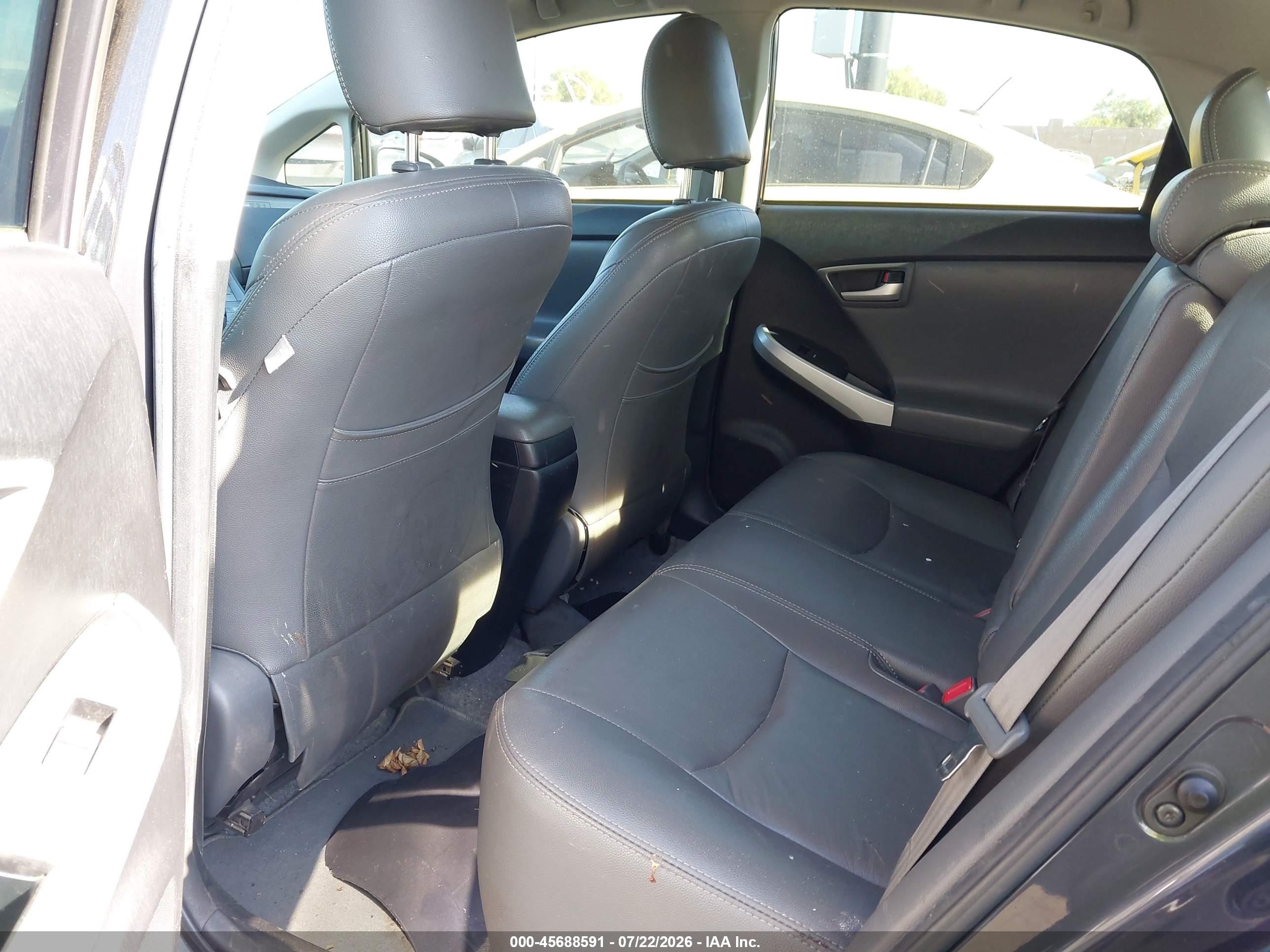 2014 Toyota Prius Plug-in   Gray vin: JTDKN3DP4E3061604